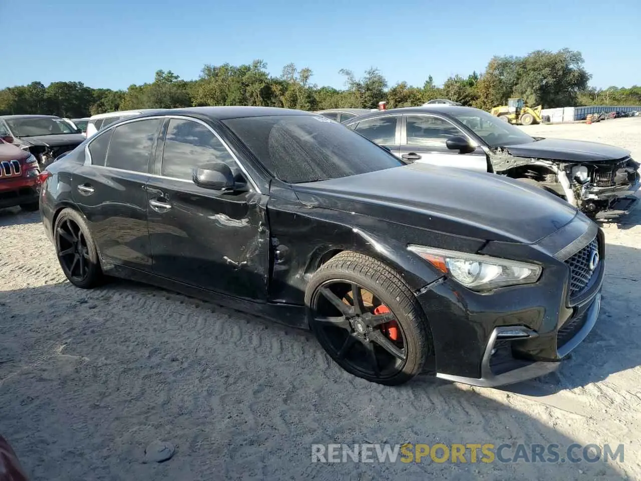 4 Photograph of a damaged car JN1EV7AP7KM515670 INFINITI Q50 2019