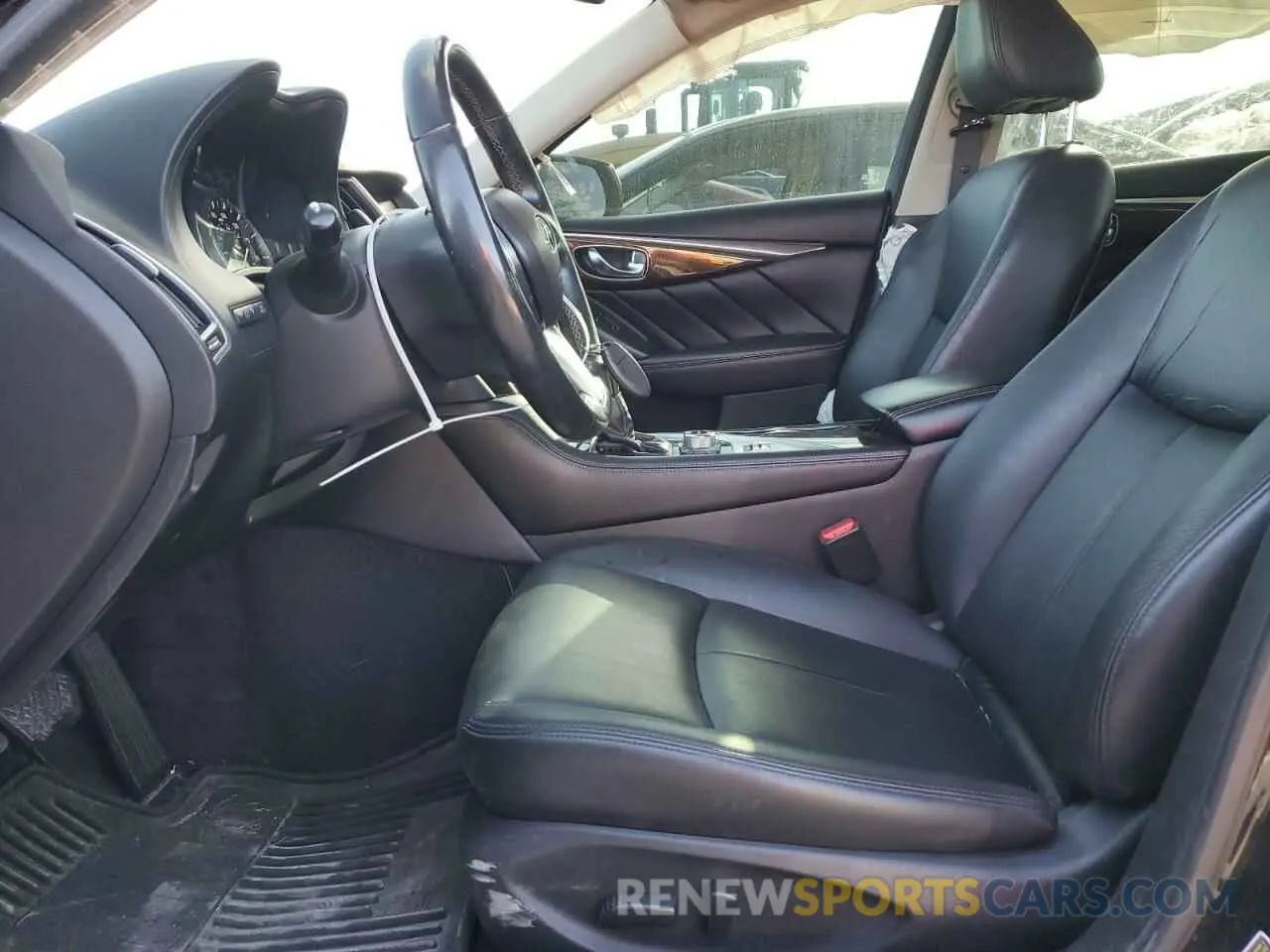 7 Photograph of a damaged car JN1EV7AP7KM515670 INFINITI Q50 2019