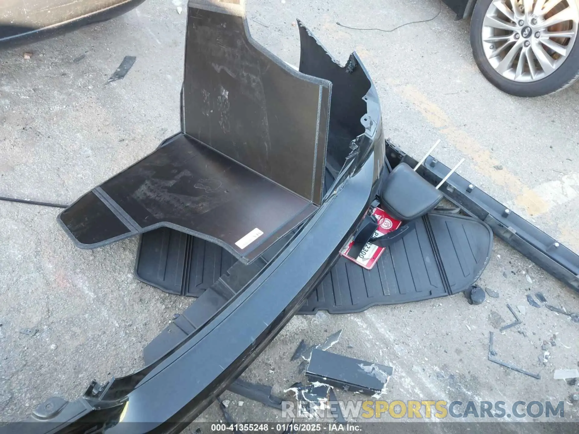 12 Photograph of a damaged car JN1EV7AP7KM518181 INFINITI Q50 2019