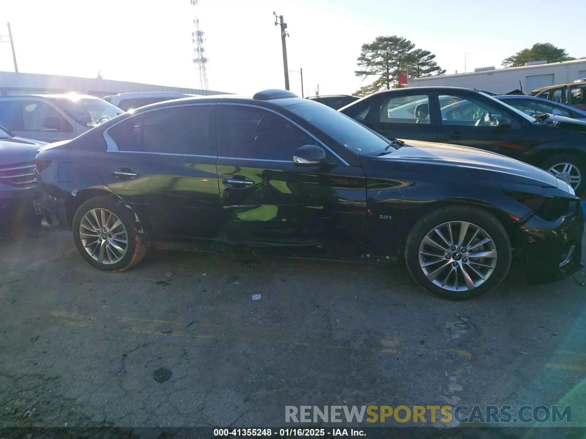 14 Photograph of a damaged car JN1EV7AP7KM518181 INFINITI Q50 2019