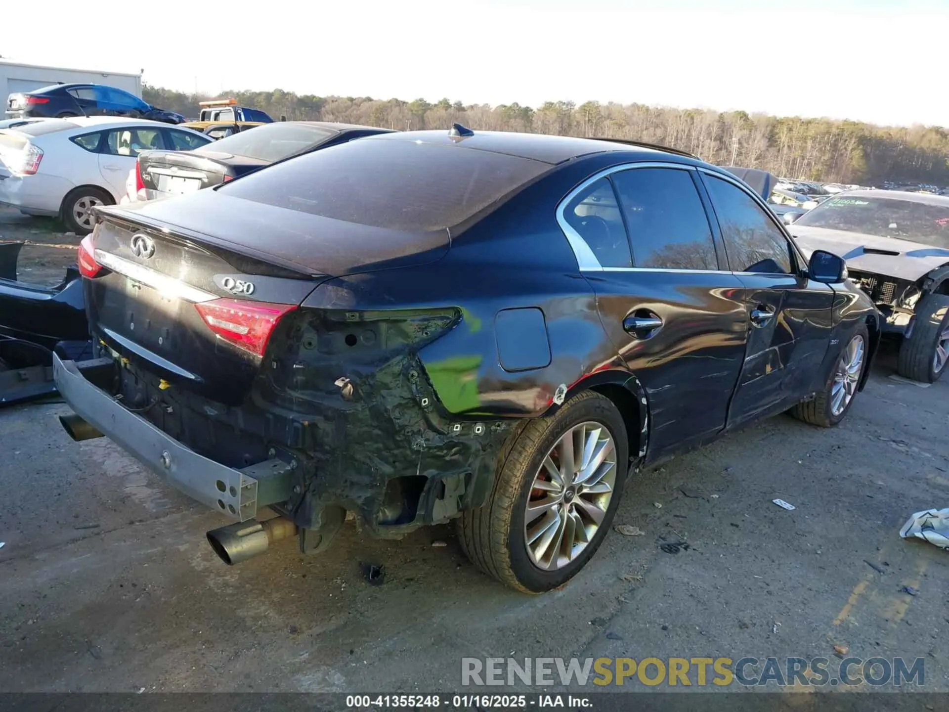 4 Photograph of a damaged car JN1EV7AP7KM518181 INFINITI Q50 2019