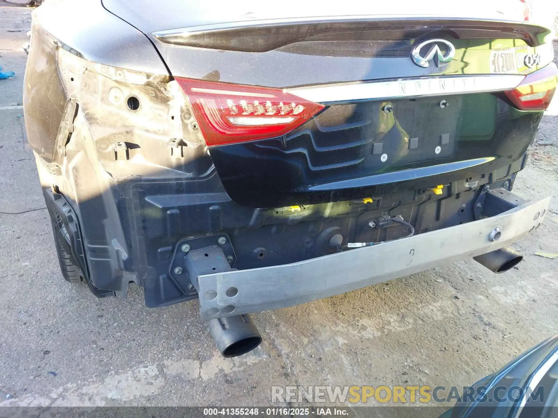 6 Photograph of a damaged car JN1EV7AP7KM518181 INFINITI Q50 2019
