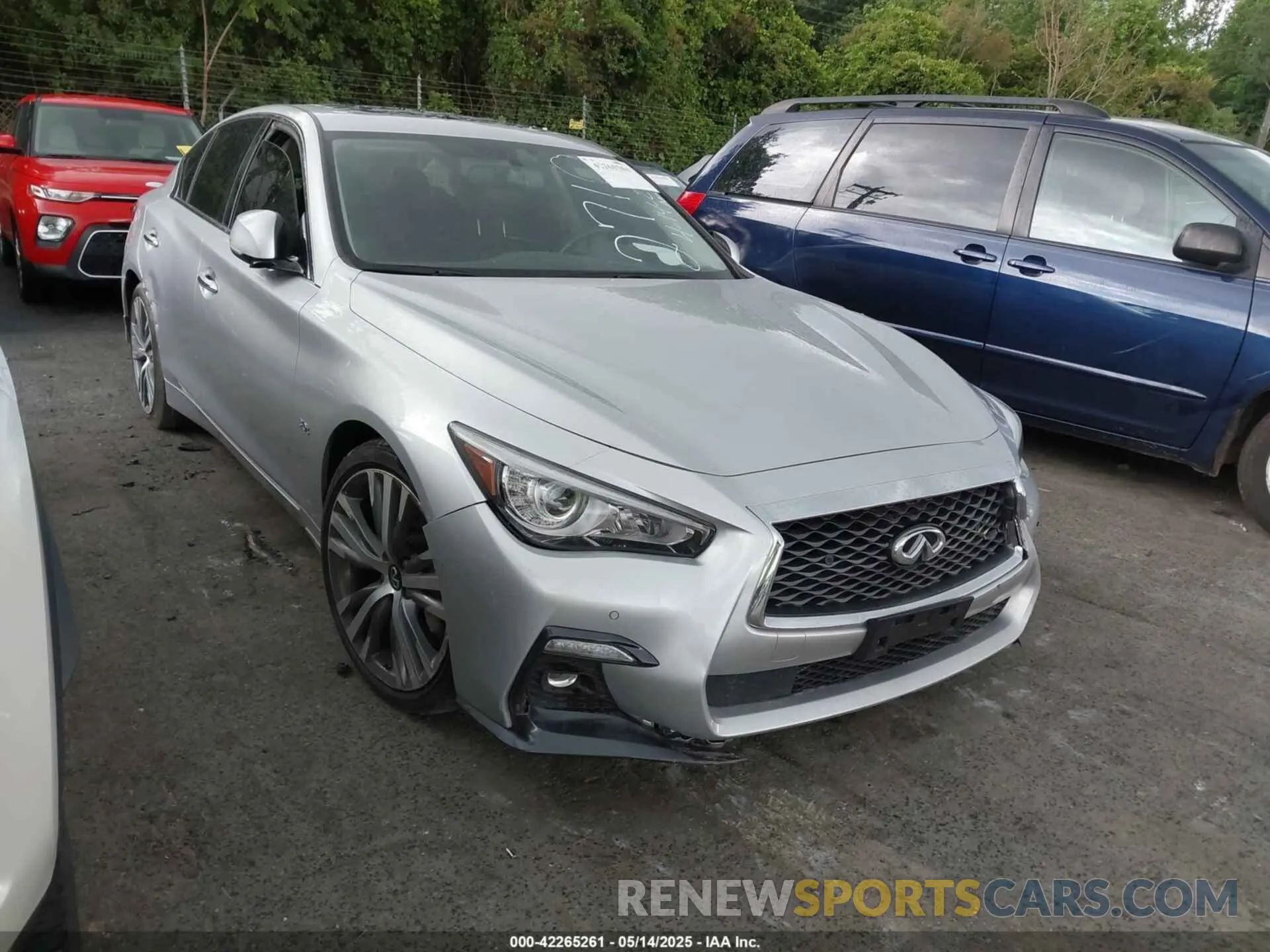 1 Photograph of a damaged car JN1EV7AP7KM542710 INFINITI Q50 2019