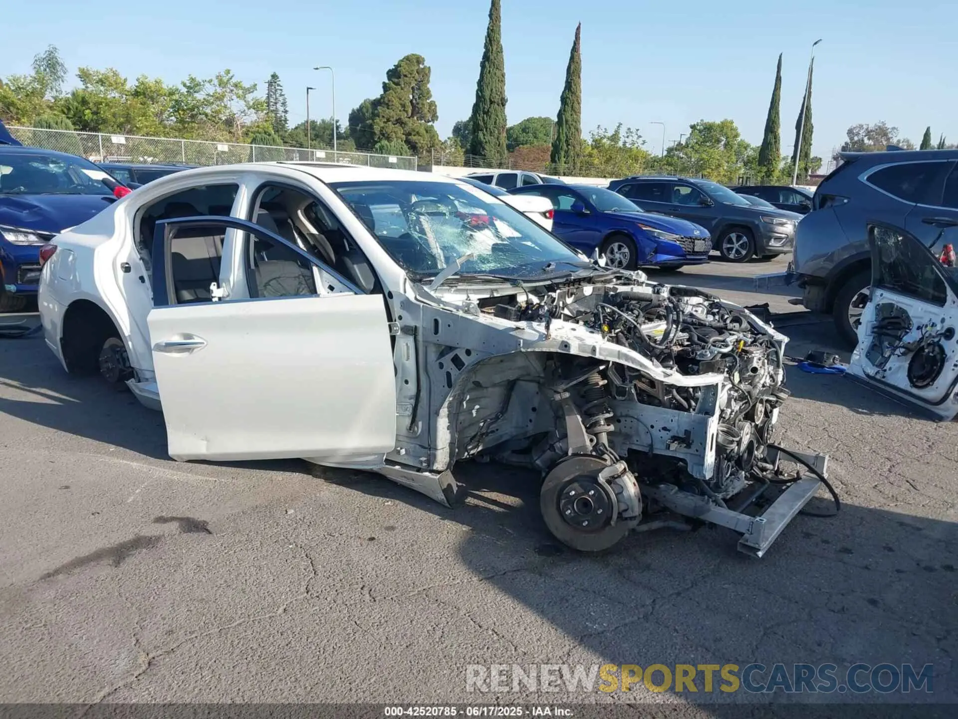 1 Photograph of a damaged car JN1EV7AP8KM514771 INFINITI Q50 2019