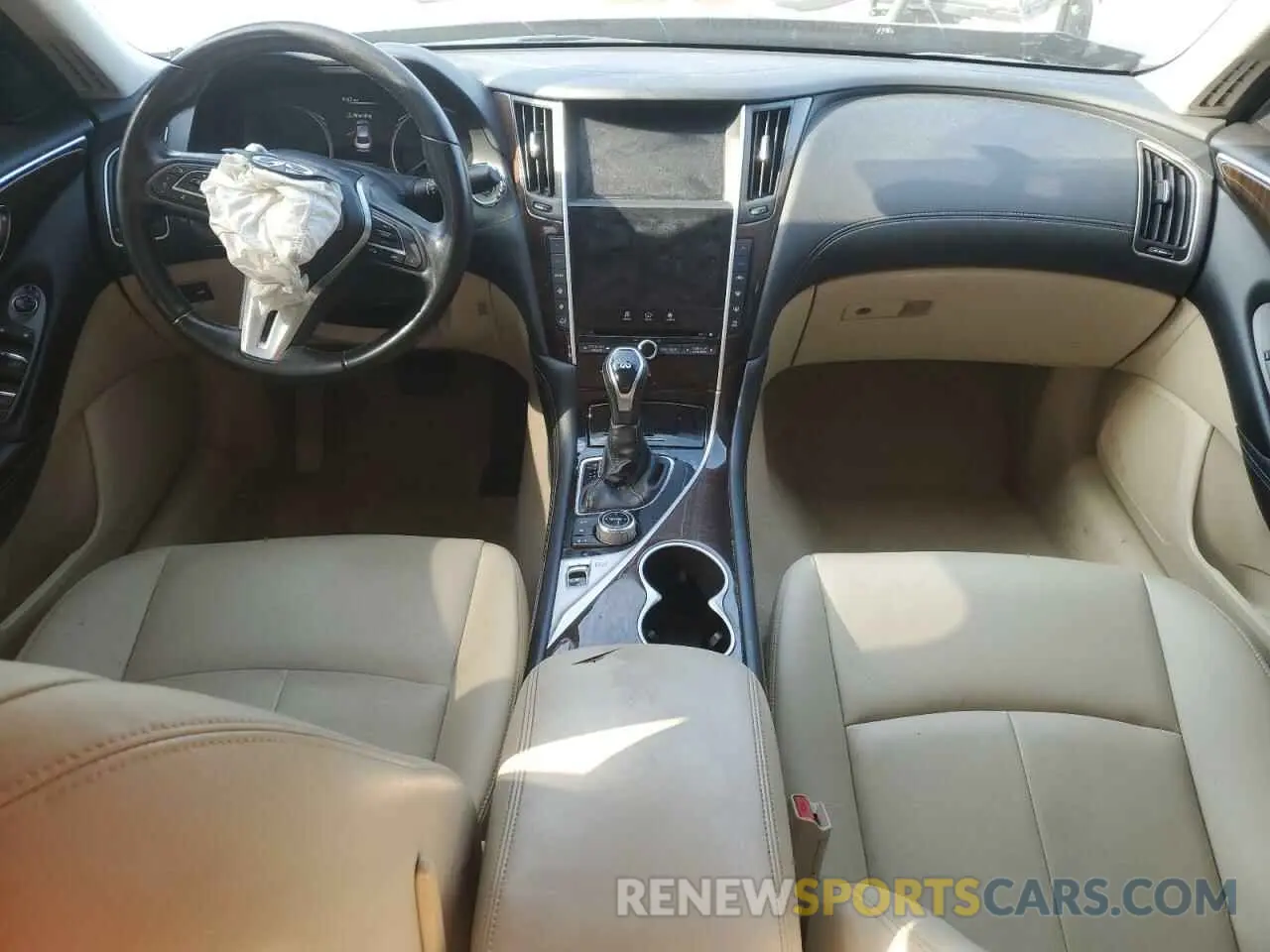 8 Photograph of a damaged car JN1EV7AP8KM514835 INFINITI Q50 2019
