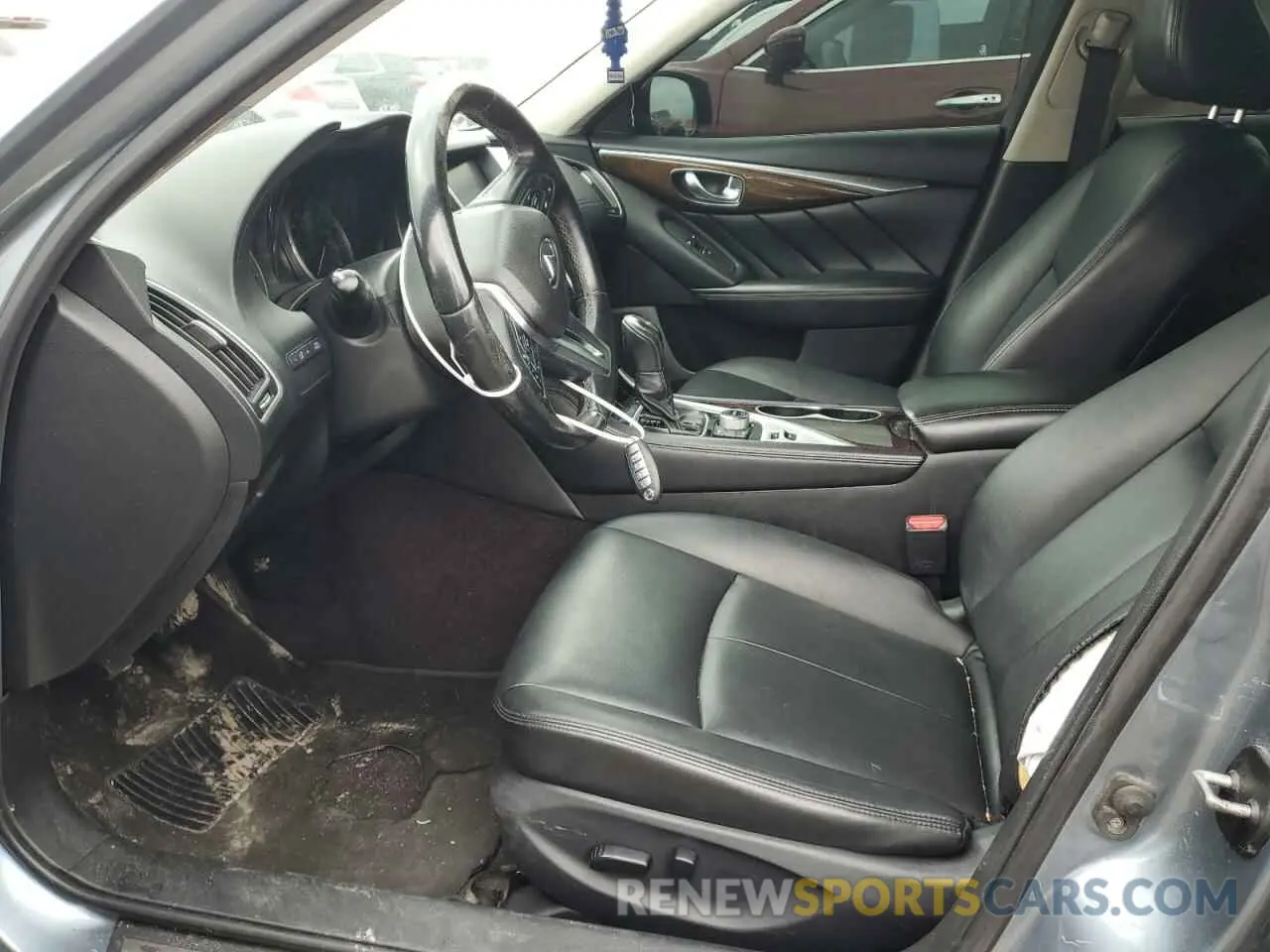 7 Photograph of a damaged car JN1EV7AP8KM515953 INFINITI Q50 2019