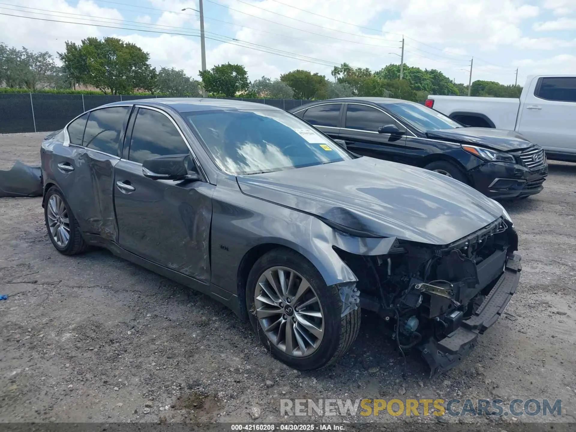 1 Photograph of a damaged car JN1EV7AP8KM541274 INFINITI Q50 2019