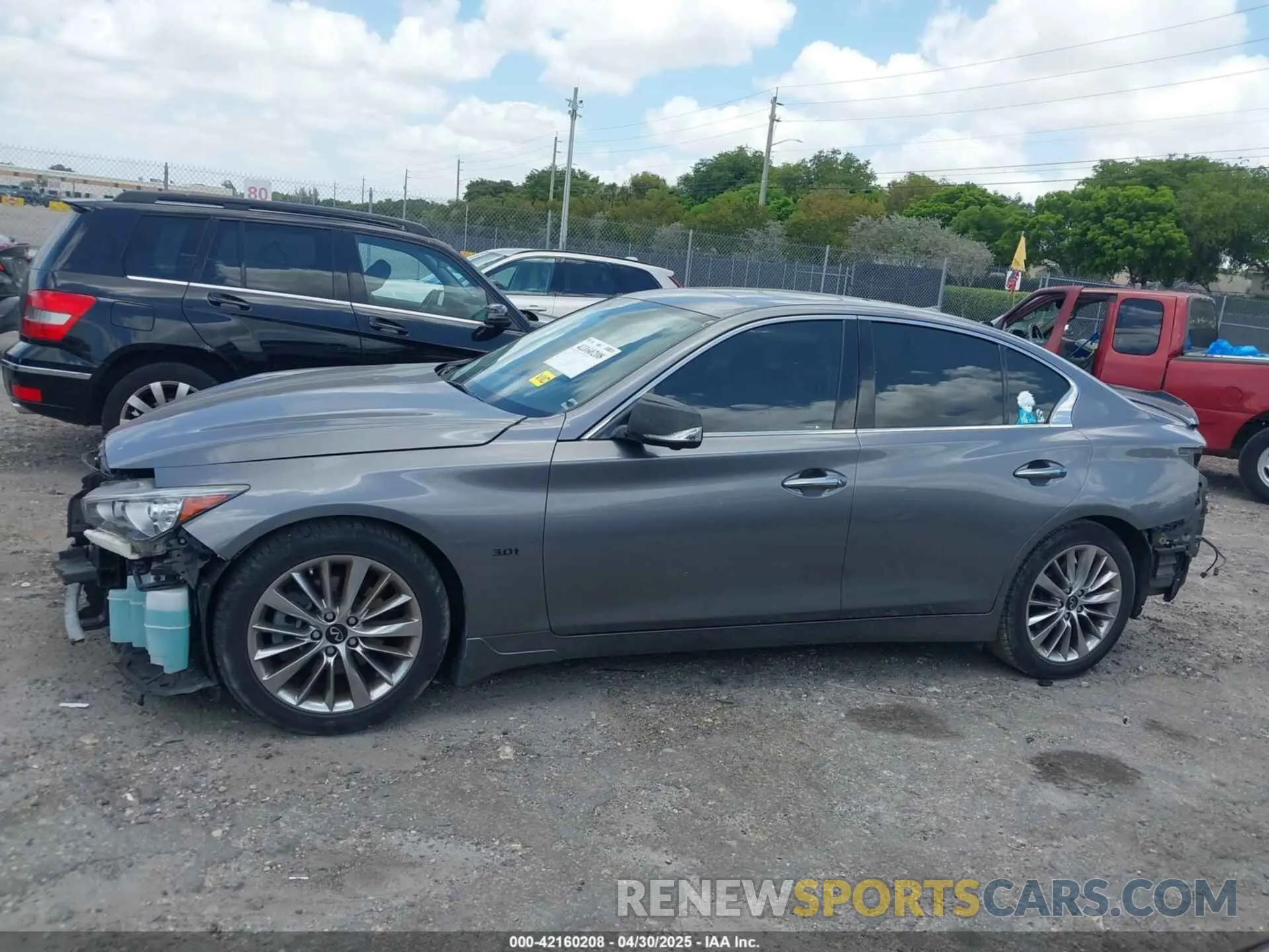 15 Photograph of a damaged car JN1EV7AP8KM541274 INFINITI Q50 2019