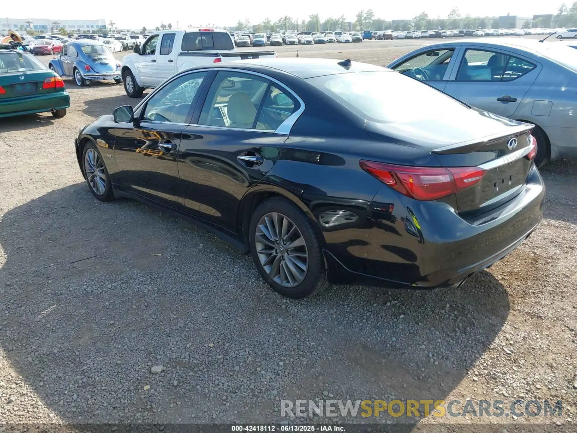 3 Photograph of a damaged car JN1EV7AP8KM543395 INFINITI Q50 2019