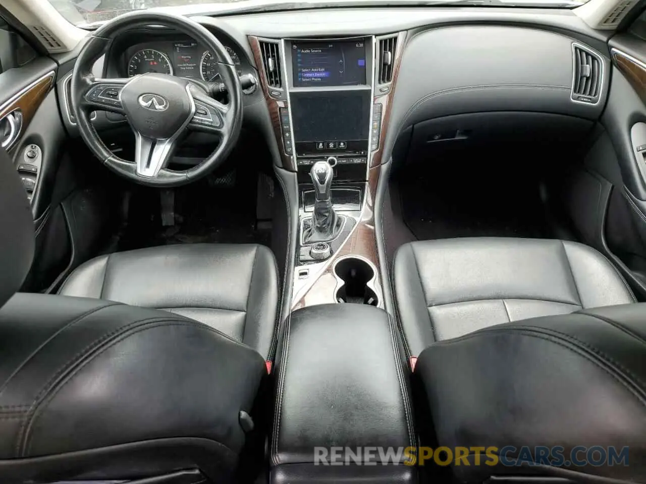 8 Photograph of a damaged car JN1EV7AP9KM514889 INFINITI Q50 2019