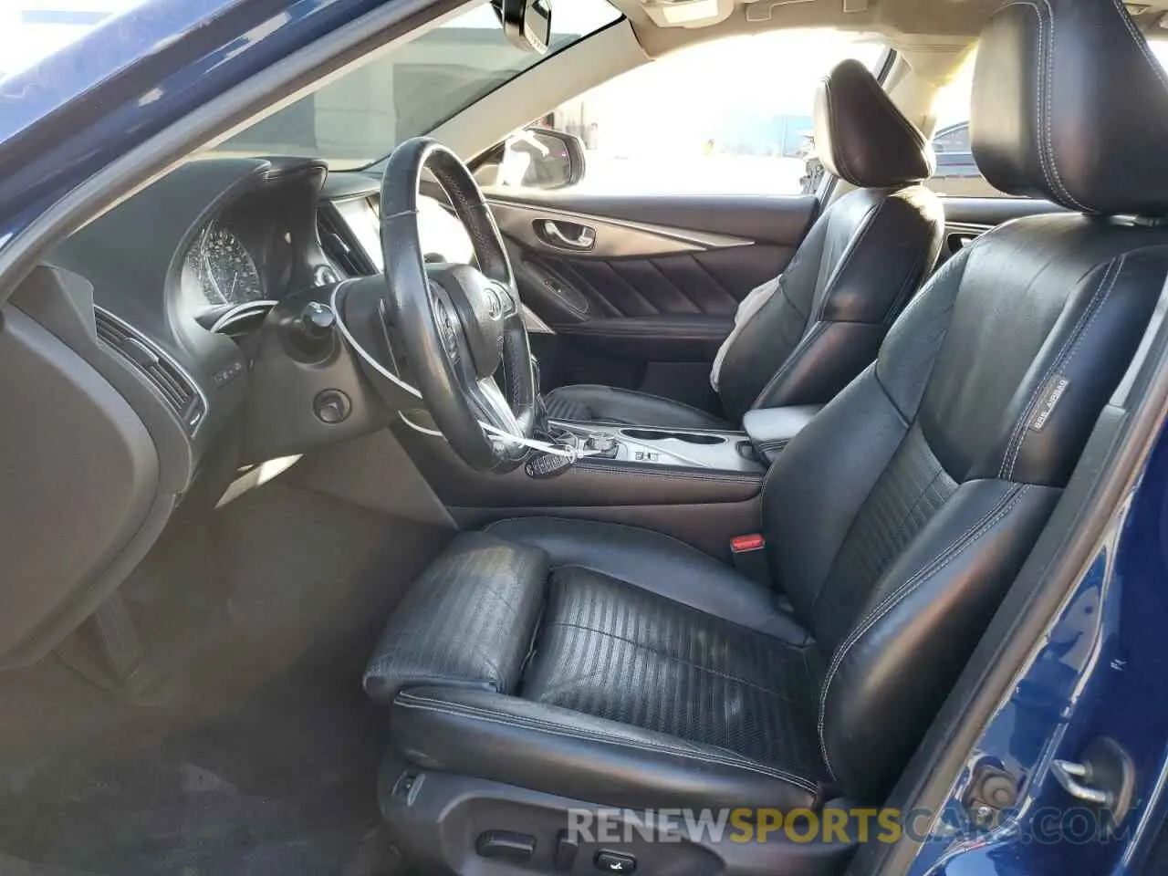 7 Photograph of a damaged car JN1EV7AP9KM515217 INFINITI Q50 2019