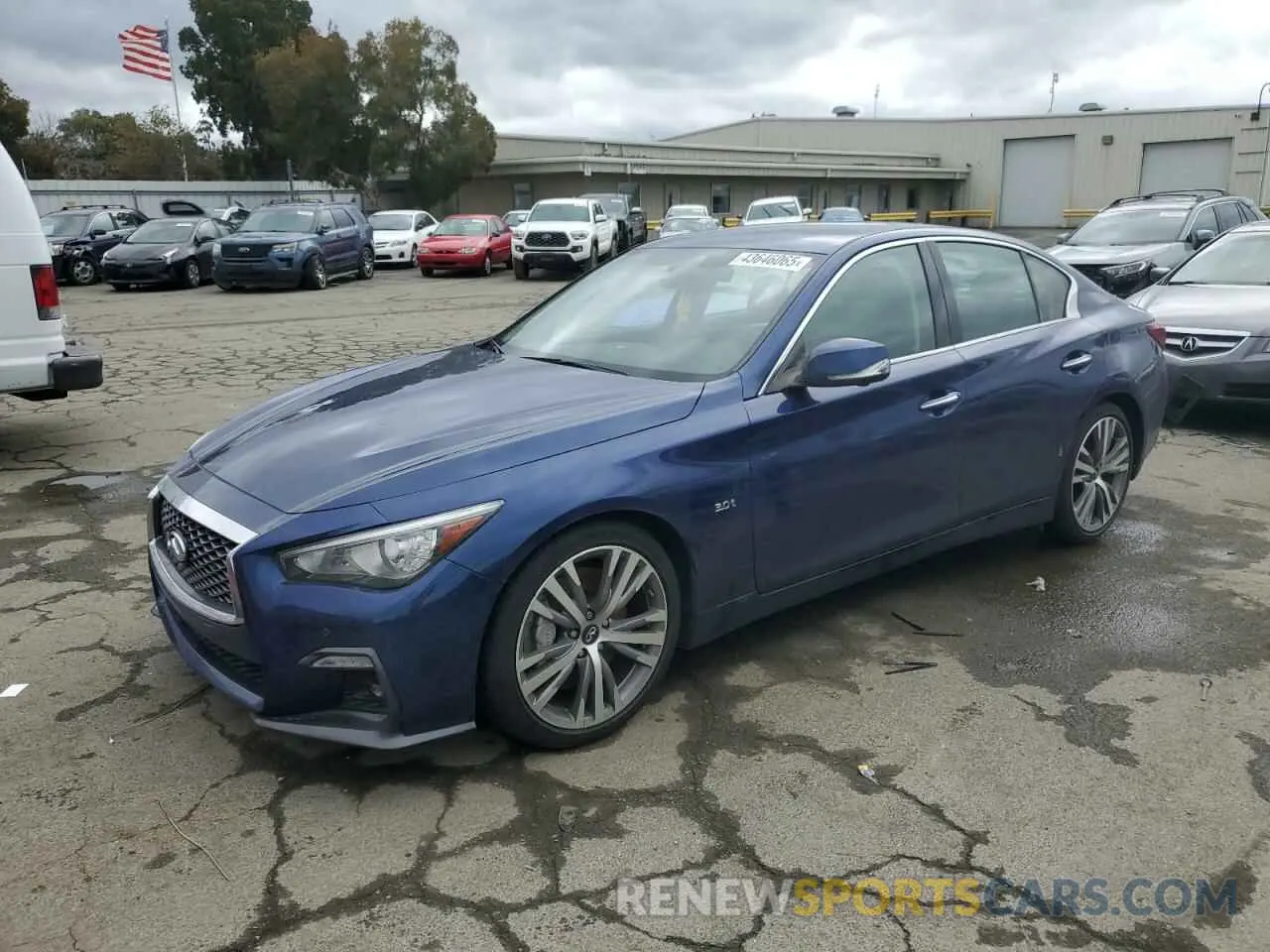 1 Photograph of a damaged car JN1EV7AP9KM515945 INFINITI Q50 2019