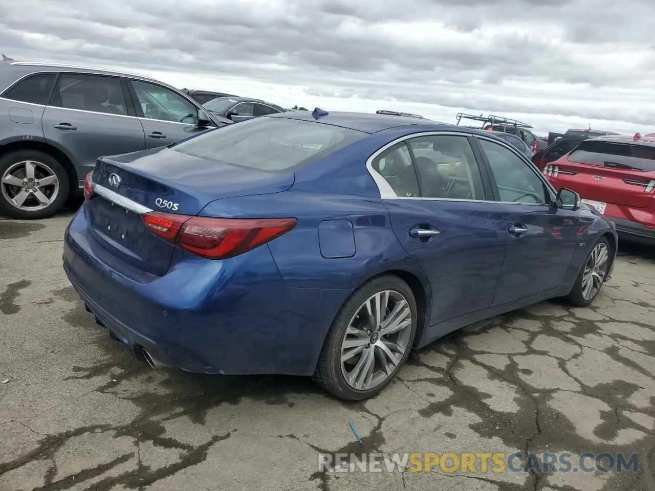 3 Photograph of a damaged car JN1EV7AP9KM515945 INFINITI Q50 2019