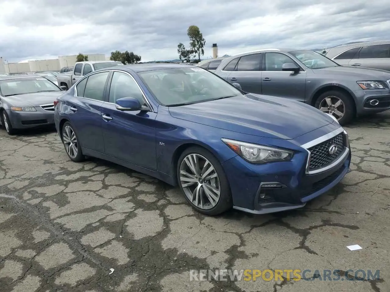 4 Photograph of a damaged car JN1EV7AP9KM515945 INFINITI Q50 2019