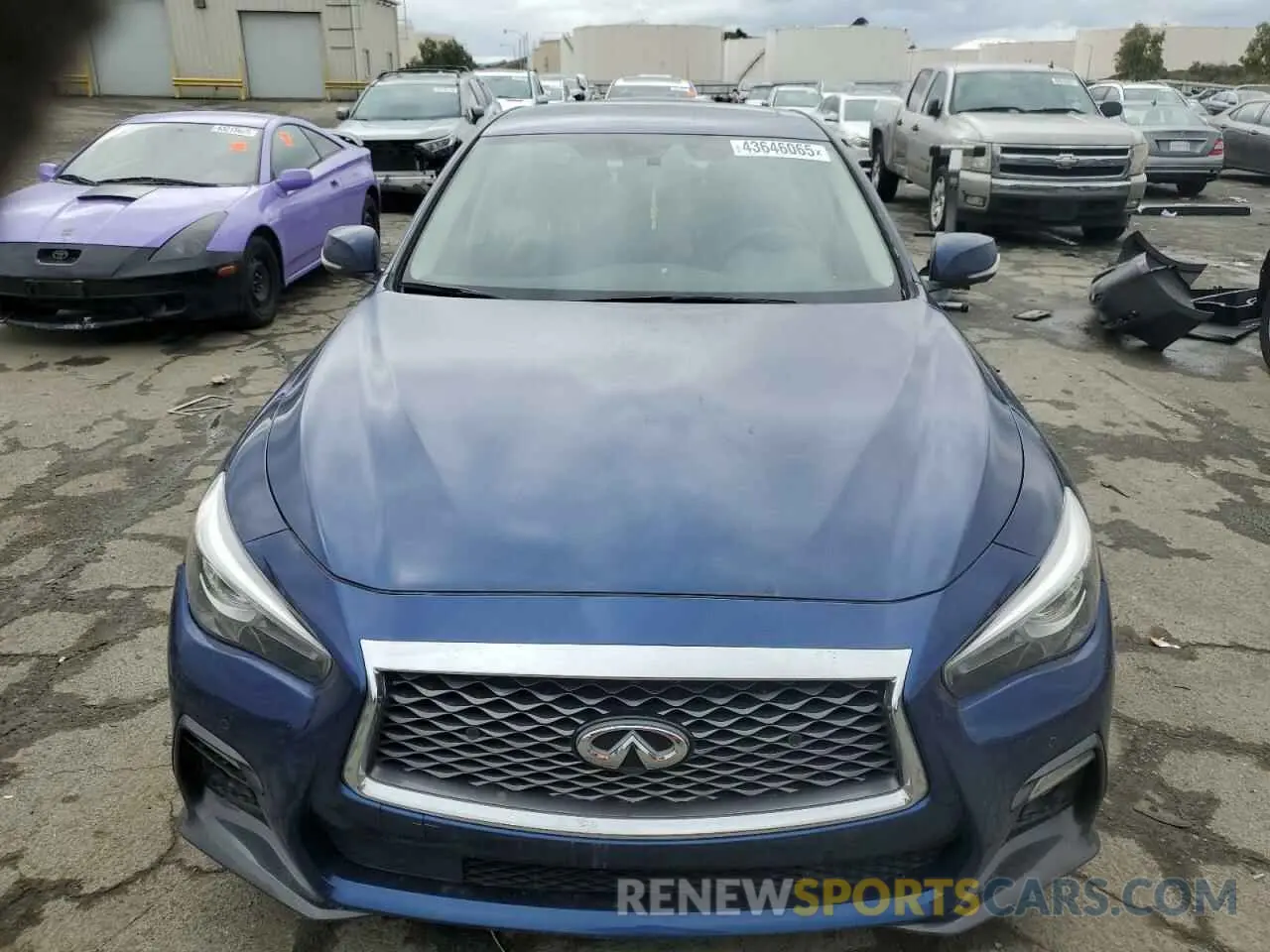 5 Photograph of a damaged car JN1EV7AP9KM515945 INFINITI Q50 2019