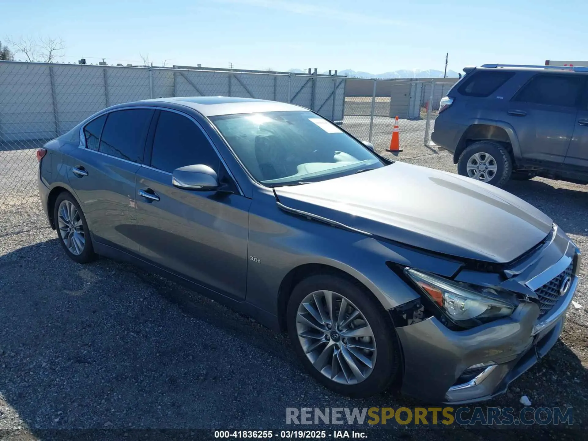1 Photograph of a damaged car JN1EV7AP9KM516769 INFINITI Q50 2019