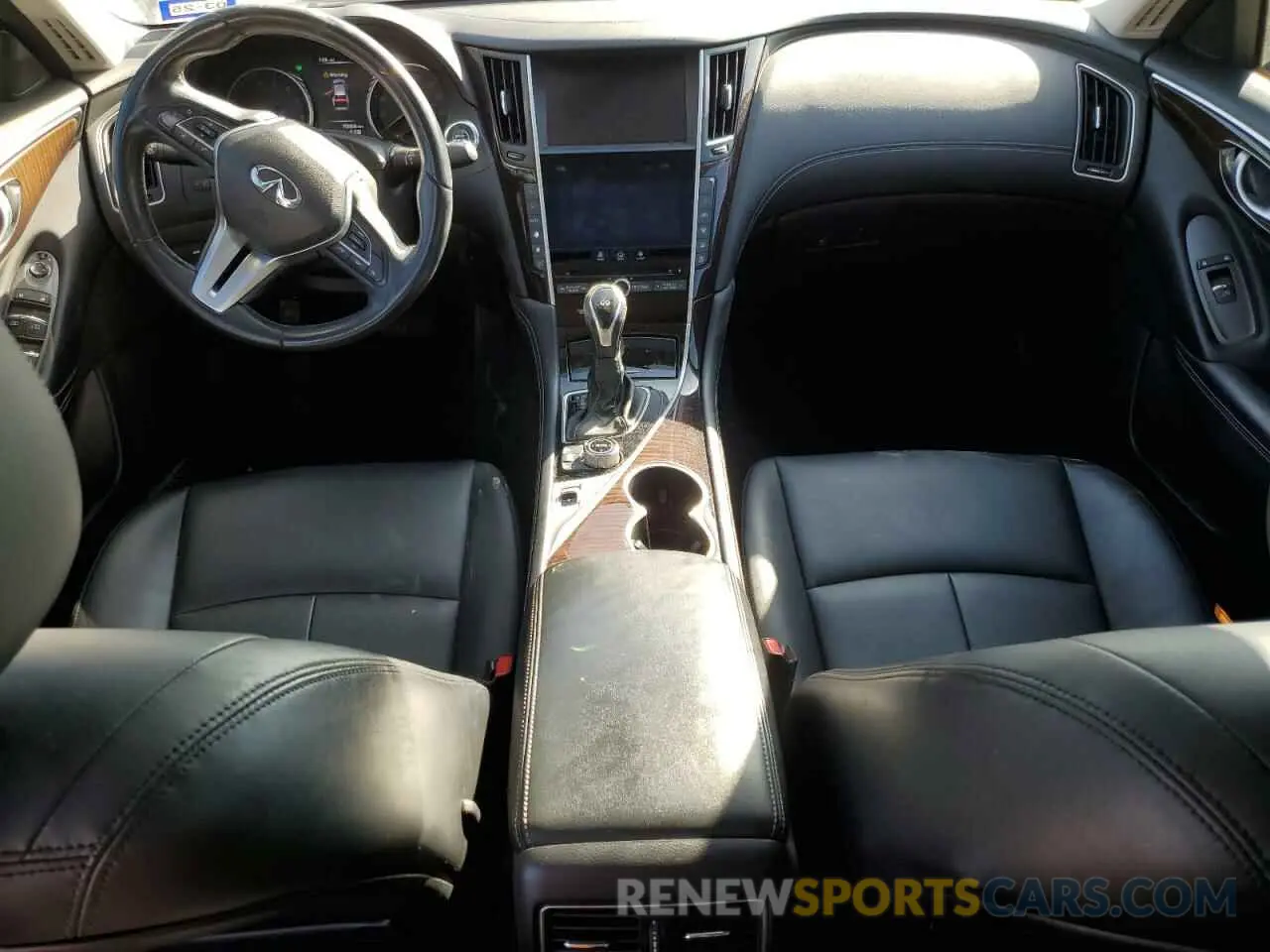 8 Photograph of a damaged car JN1EV7AP9KM518974 INFINITI Q50 2019