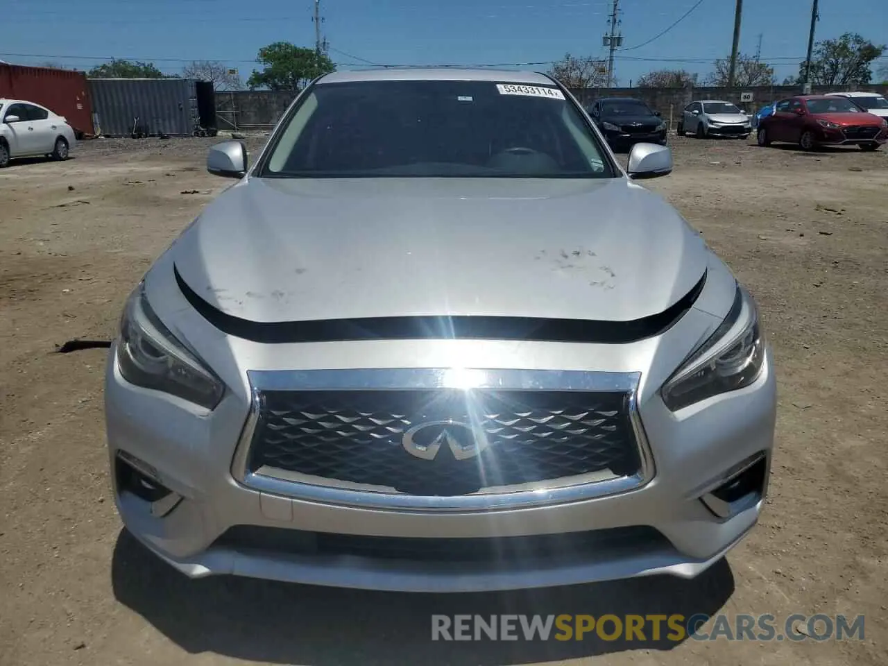 5 Photograph of a damaged car JN1EV7AP9KM519722 INFINITI Q50 2019