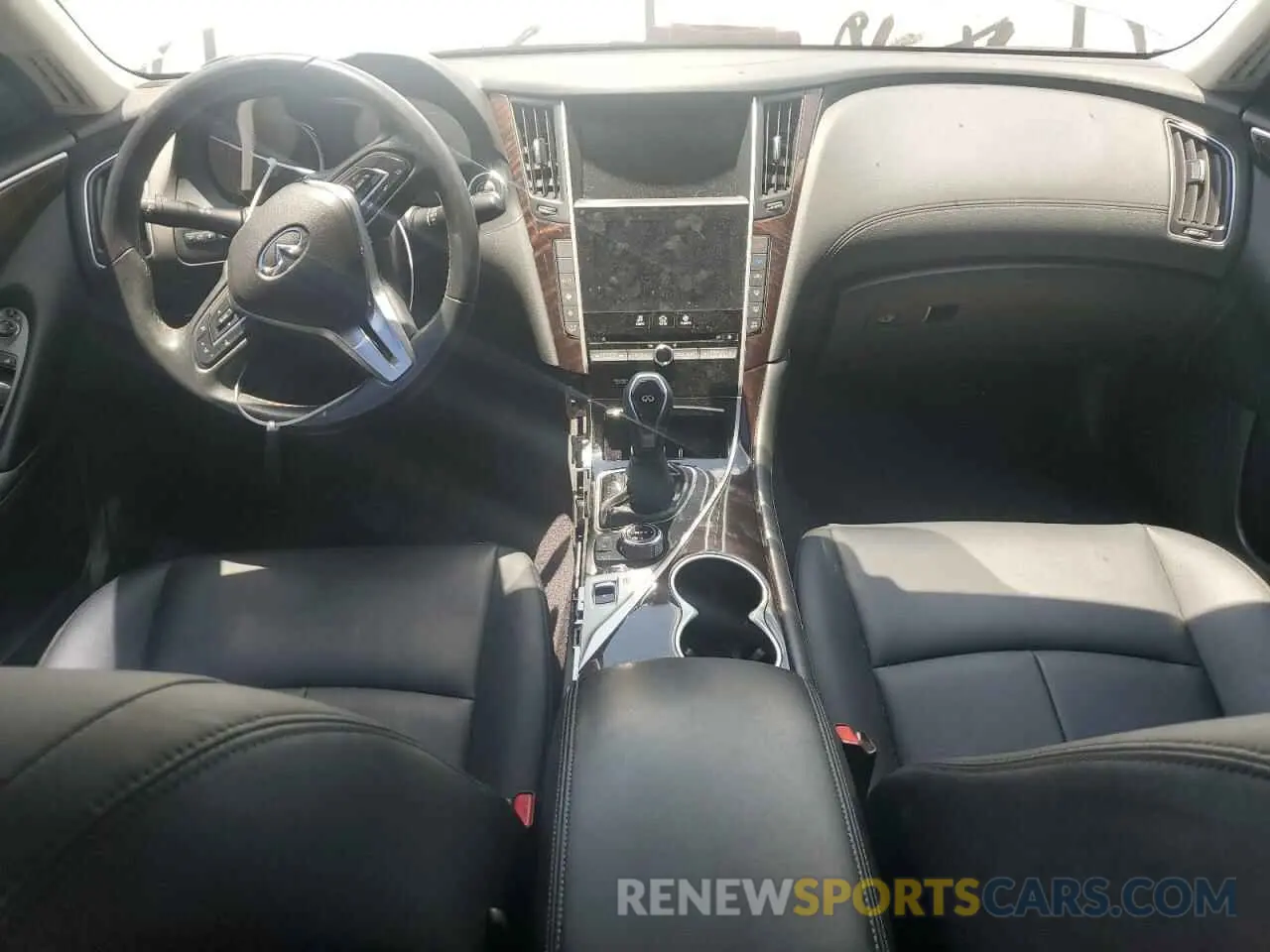 8 Photograph of a damaged car JN1EV7AP9KM519722 INFINITI Q50 2019