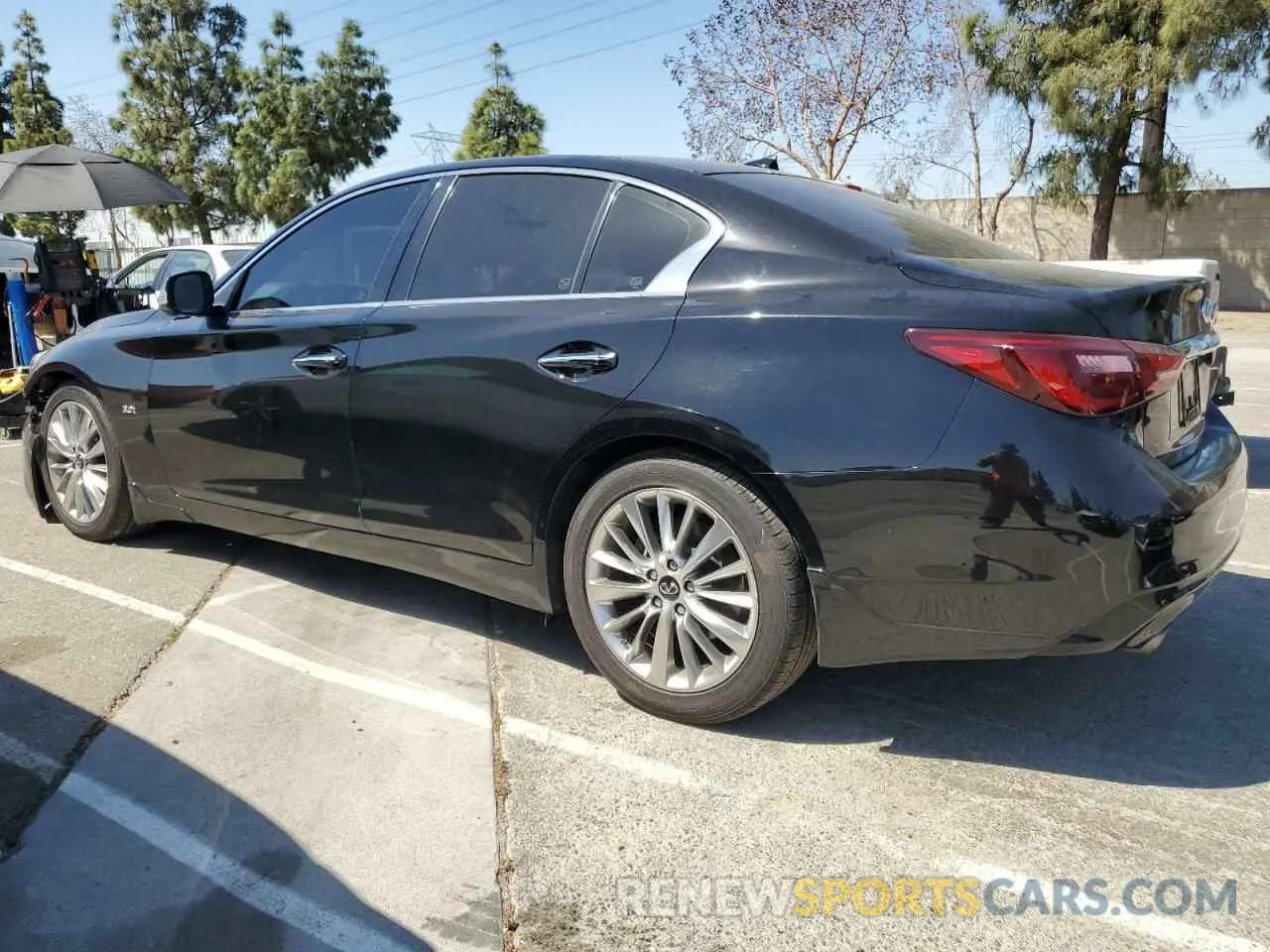 2 Photograph of a damaged car JN1EV7AP9KM541235 INFINITI Q50 2019