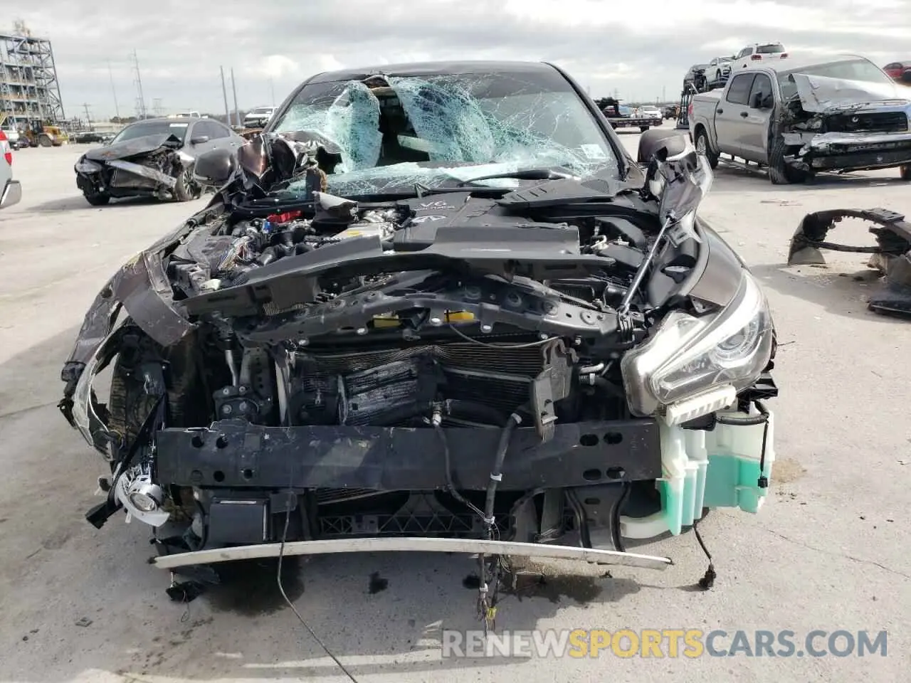 5 Photograph of a damaged car JN1EV7AP9KM542563 INFINITI Q50 2019