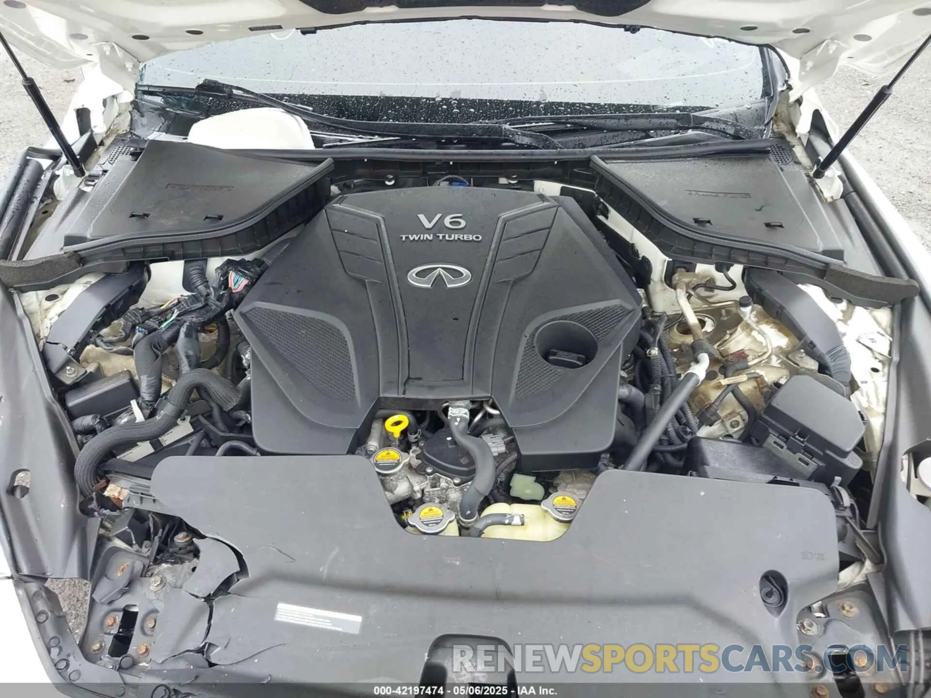 10 Photograph of a damaged car JN1EV7APXKM510219 INFINITI Q50 2019