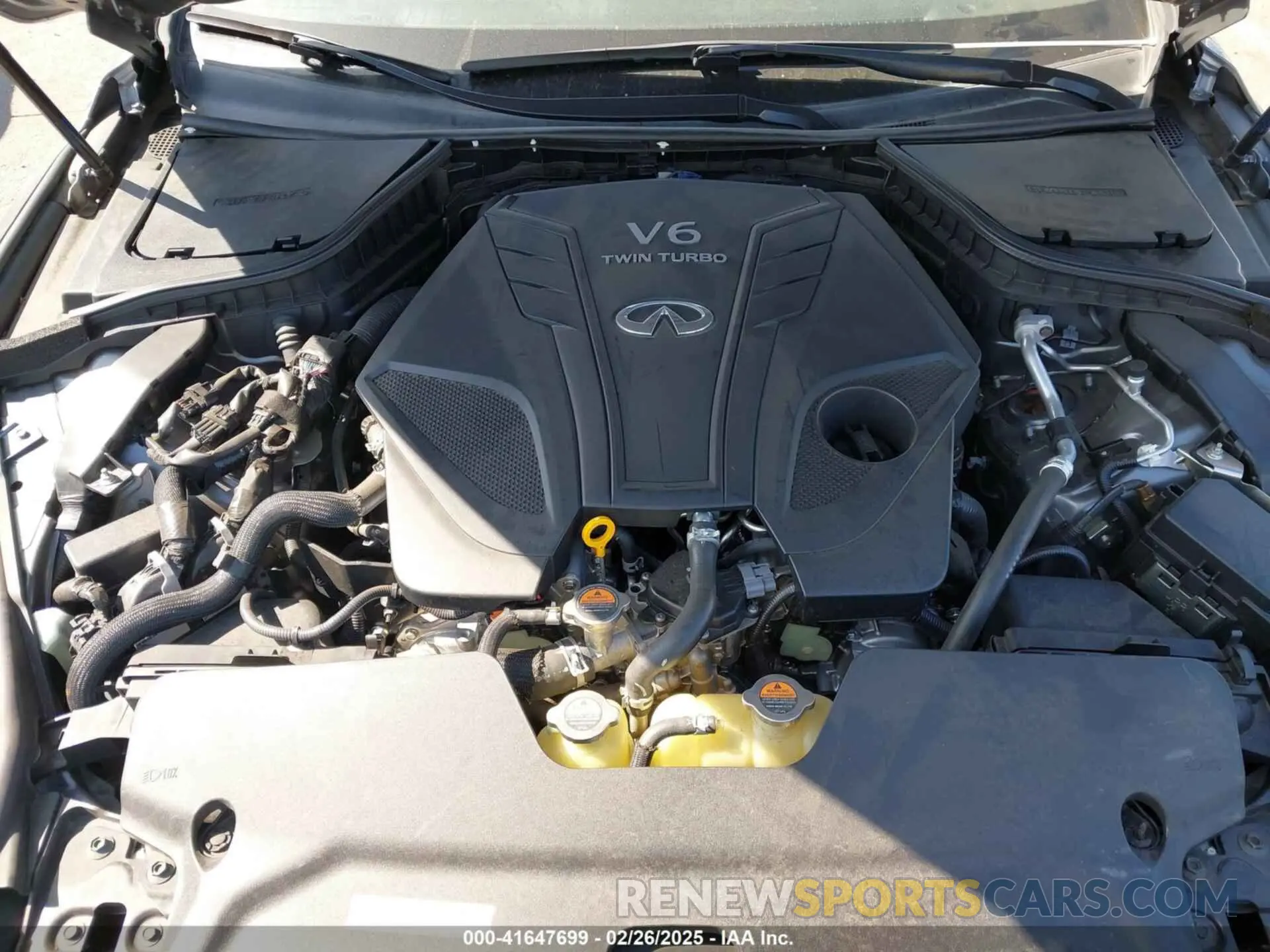 10 Photograph of a damaged car JN1EV7APXKM511385 INFINITI Q50 2019