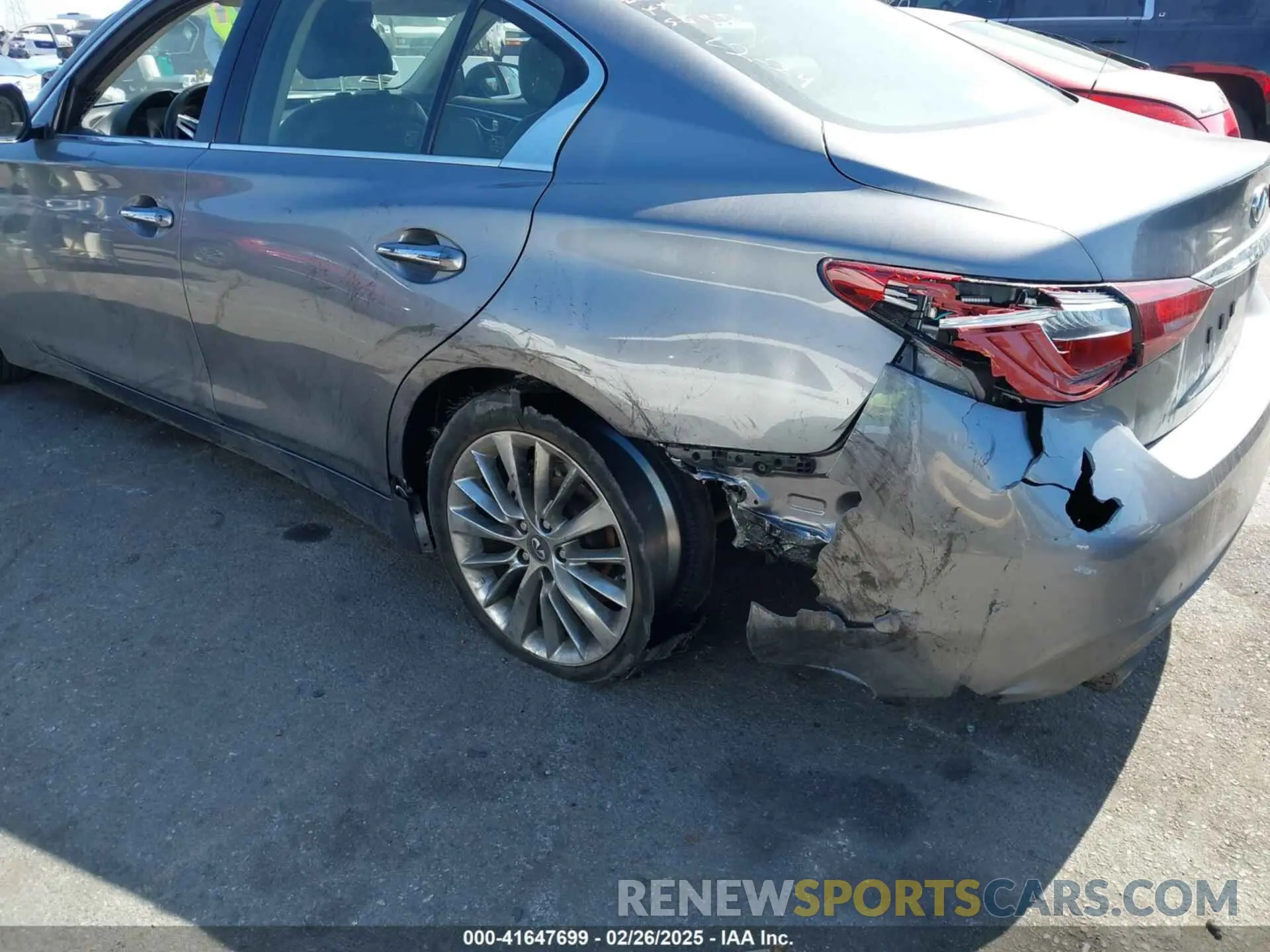 6 Photograph of a damaged car JN1EV7APXKM511385 INFINITI Q50 2019