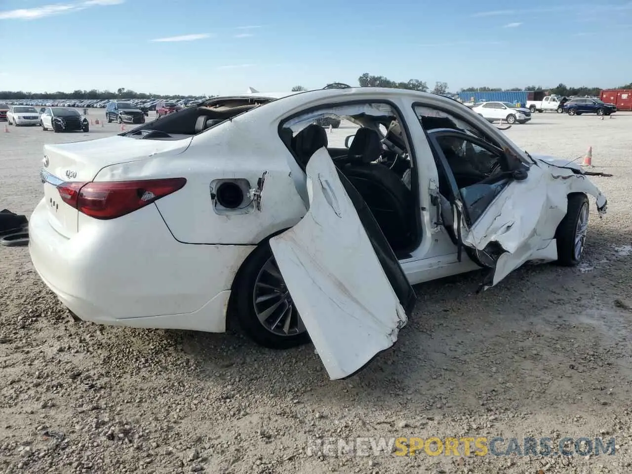 3 Photograph of a damaged car JN1EV7APXKM514609 INFINITI Q50 2019