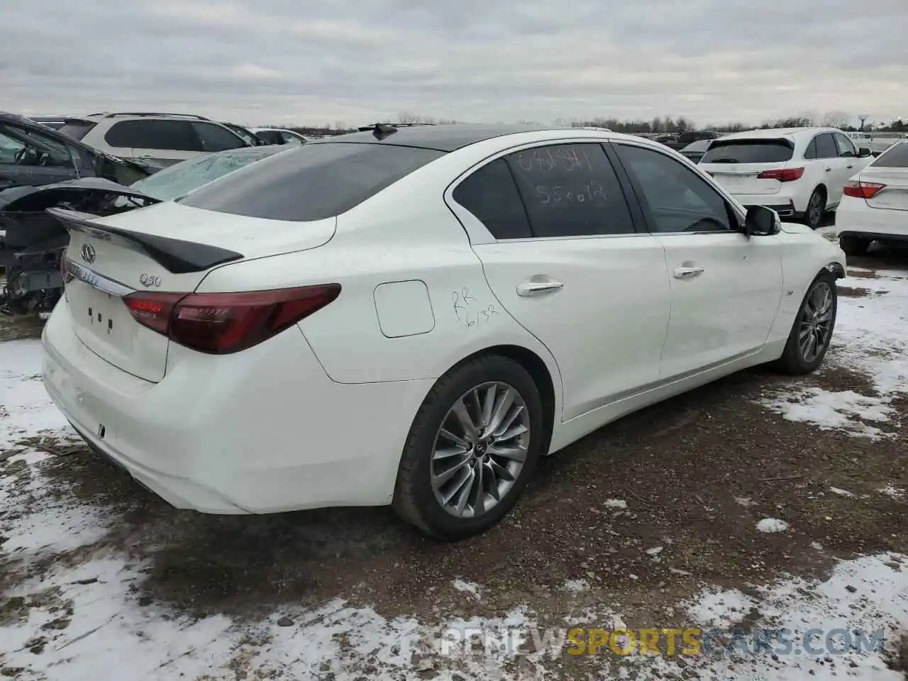 3 Photograph of a damaged car JN1EV7AR0KM556692 INFINITI Q50 2019