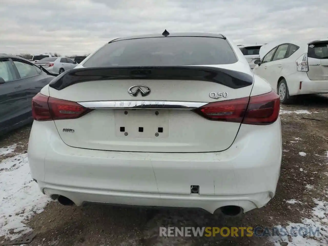 6 Photograph of a damaged car JN1EV7AR0KM556692 INFINITI Q50 2019