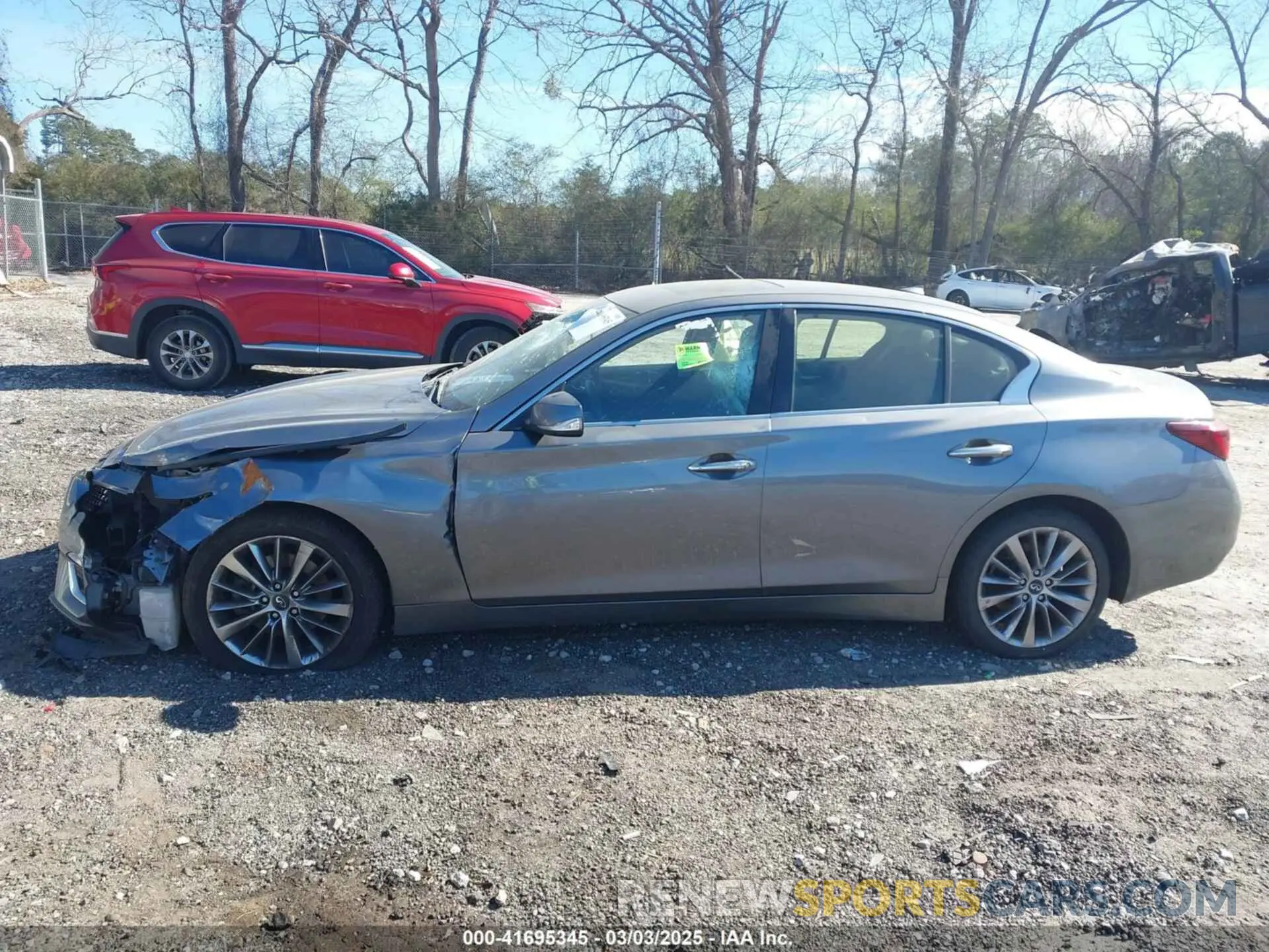 14 Photograph of a damaged car JN1EV7AR0KM559124 INFINITI Q50 2019
