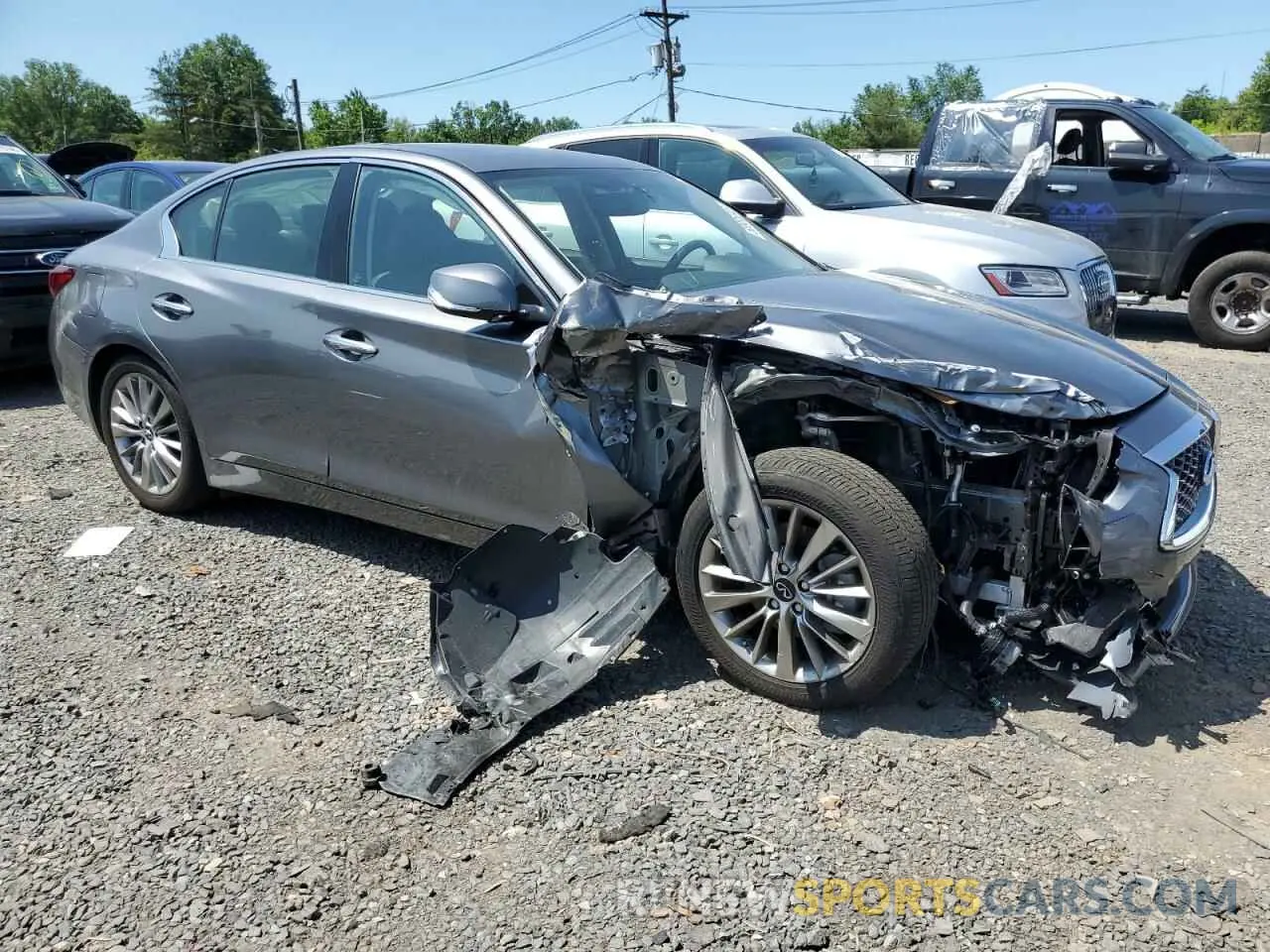 4 Photograph of a damaged car JN1EV7AR0KM590406 INFINITI Q50 2019