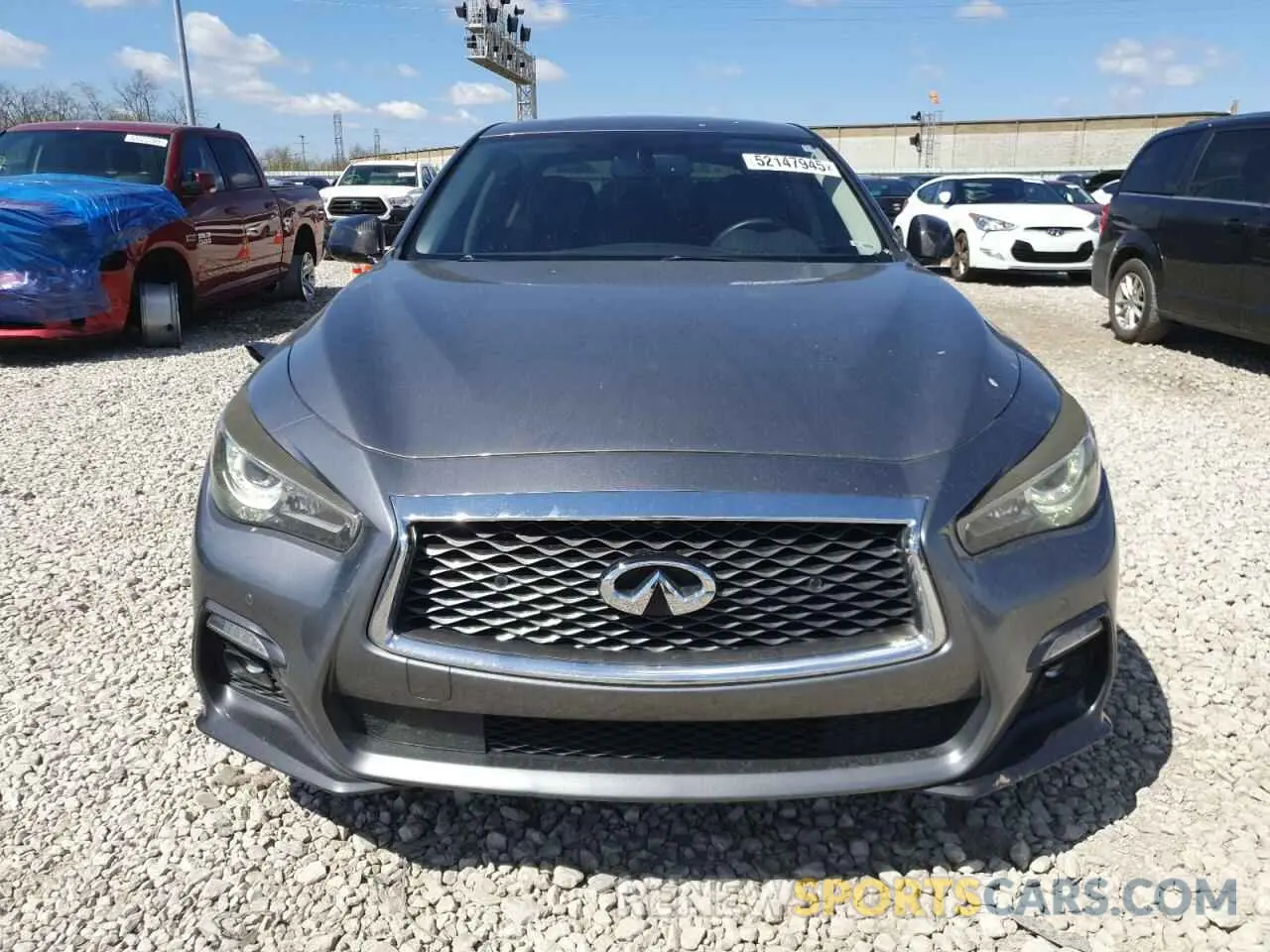 5 Photograph of a damaged car JN1EV7AR0KM592477 INFINITI Q50 2019