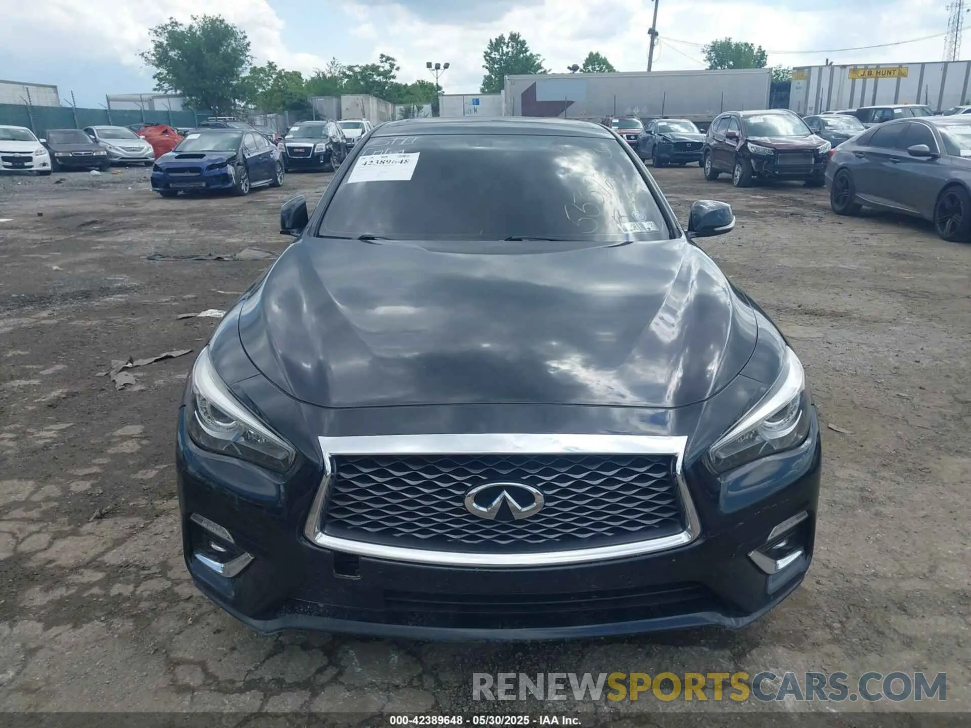 11 Photograph of a damaged car JN1EV7AR1KM553722 INFINITI Q50 2019