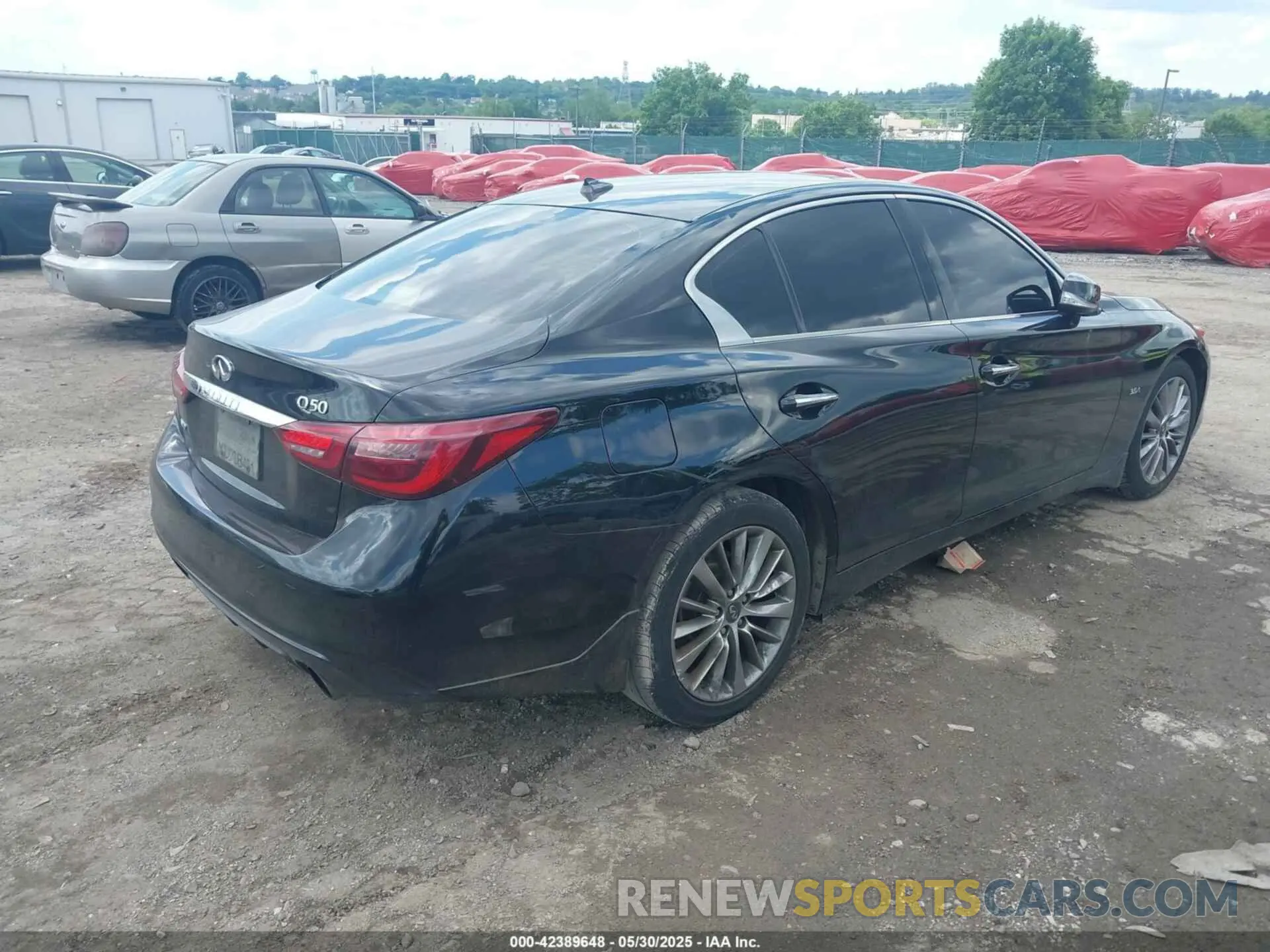 4 Photograph of a damaged car JN1EV7AR1KM553722 INFINITI Q50 2019
