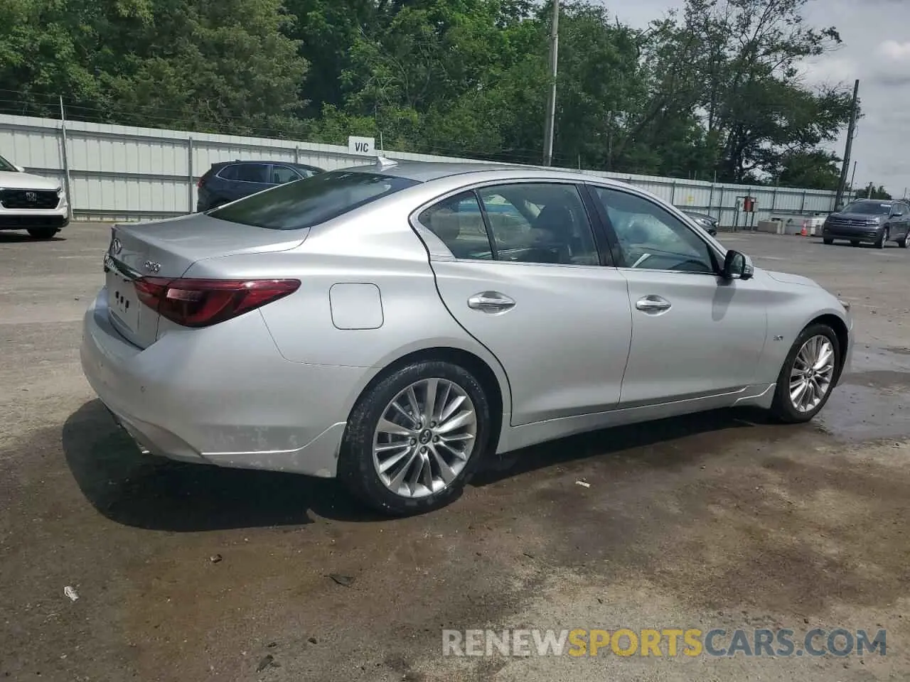 3 Photograph of a damaged car JN1EV7AR1KM593914 INFINITI Q50 2019