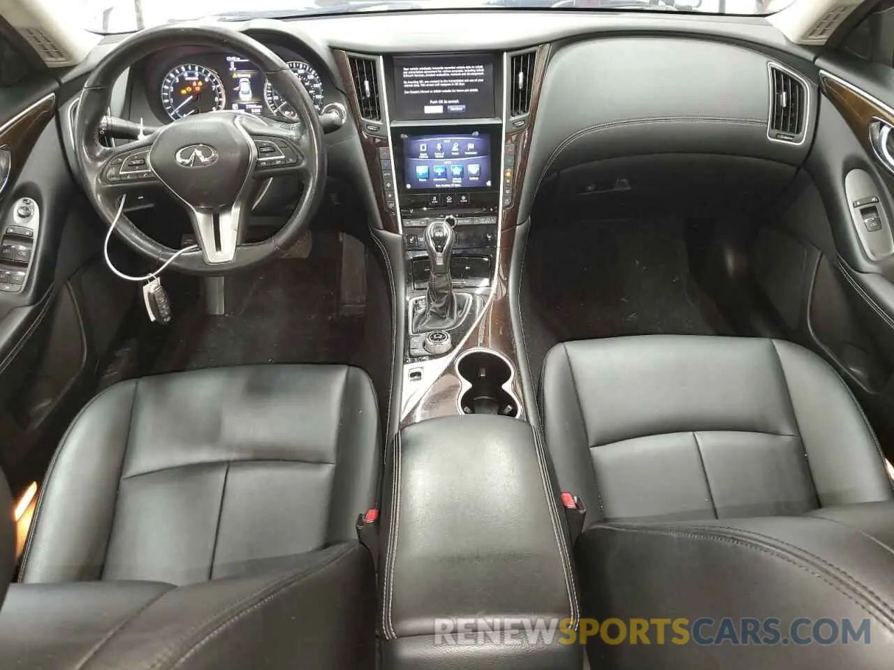 8 Photograph of a damaged car JN1EV7AR2KM554667 INFINITI Q50 2019