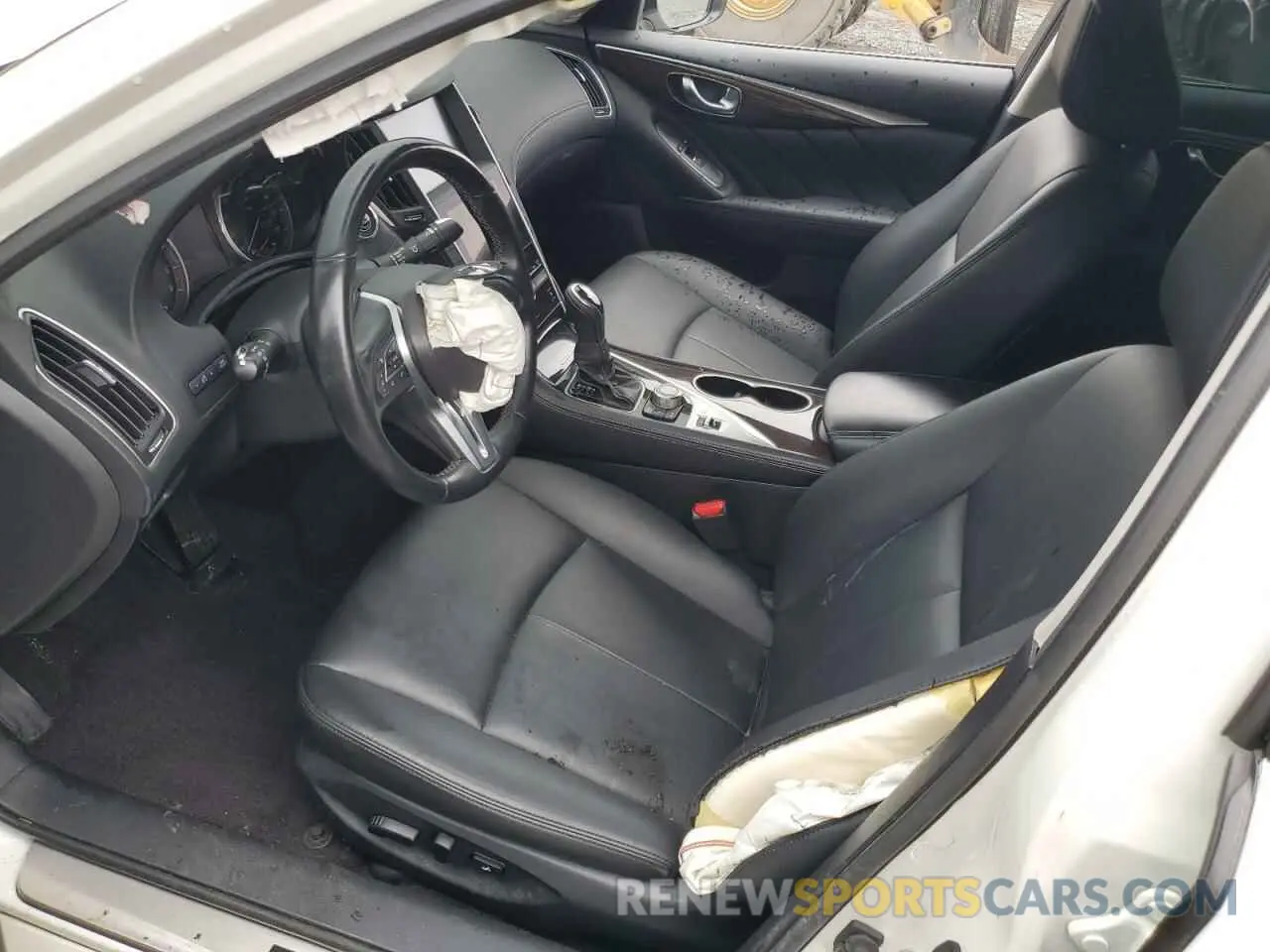 7 Photograph of a damaged car JN1EV7AR2KM557598 INFINITI Q50 2019