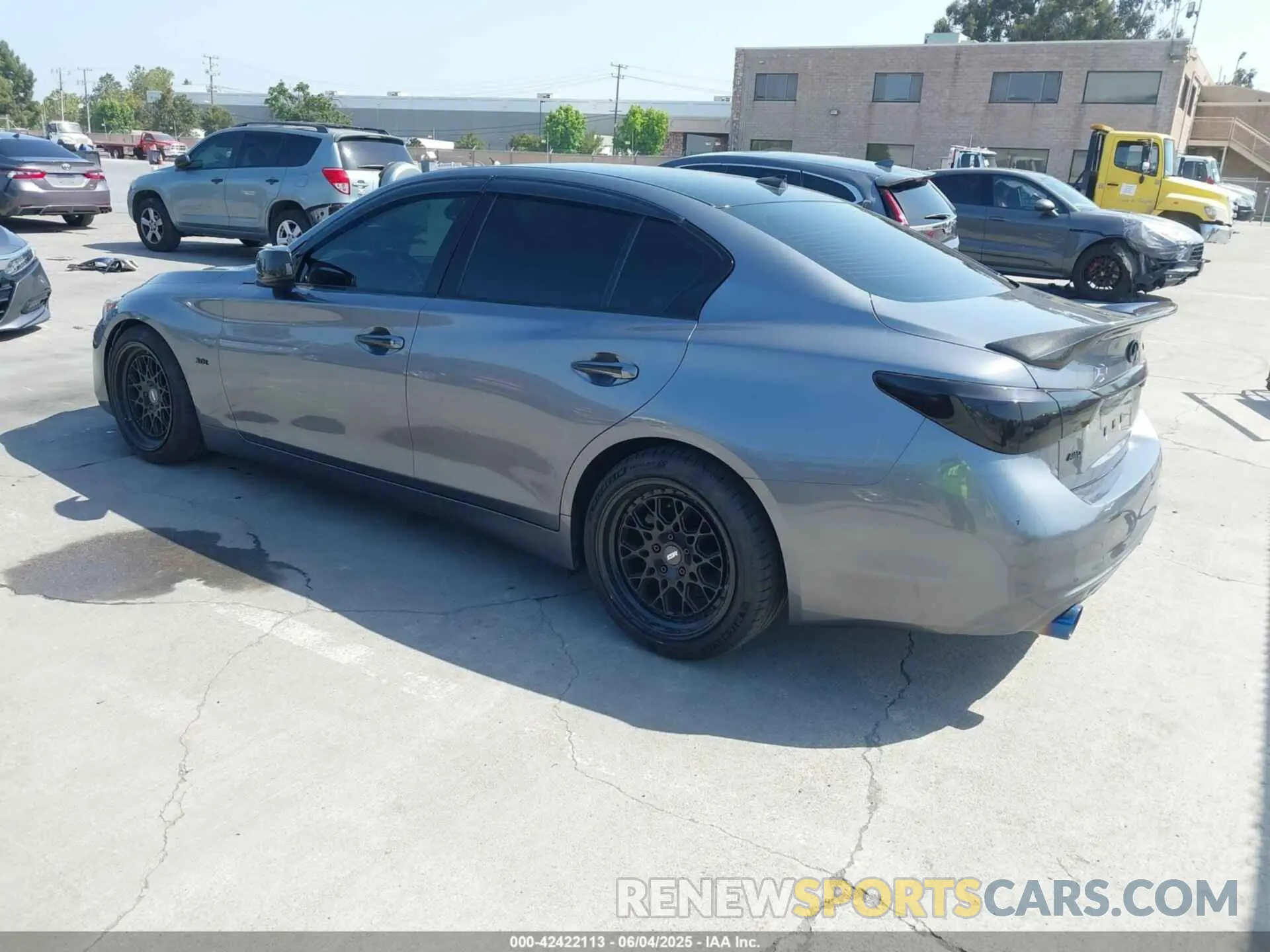 3 Photograph of a damaged car JN1EV7AR2KM558878 INFINITI Q50 2019