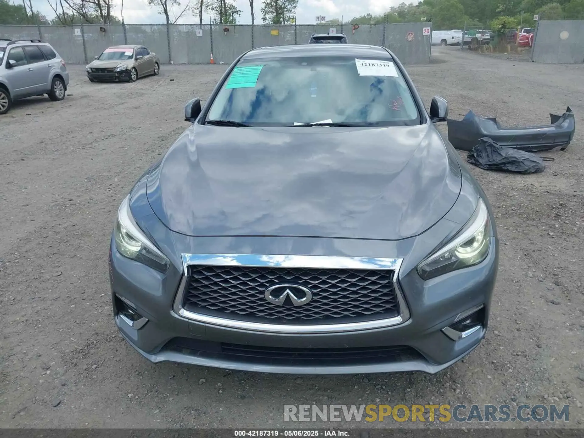 12 Photograph of a damaged car JN1EV7AR2KM559657 INFINITI Q50 2019