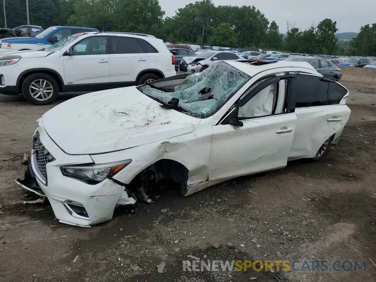 1 Photograph of a damaged car JN1EV7AR3KM550773 INFINITI Q50 2019