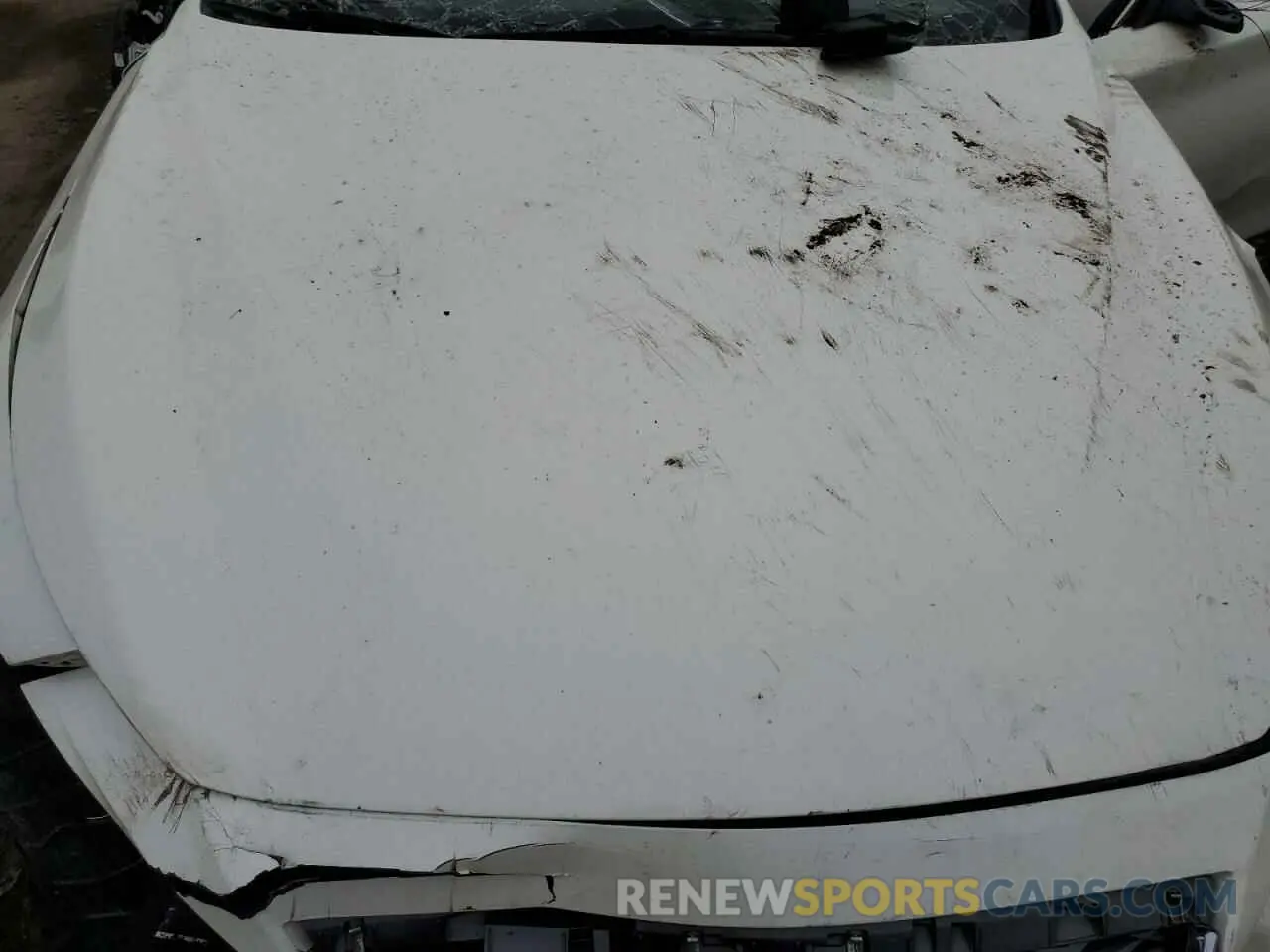 11 Photograph of a damaged car JN1EV7AR3KM550773 INFINITI Q50 2019