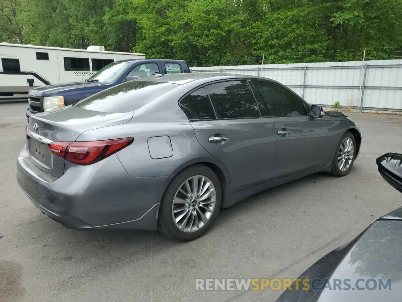 3 Photograph of a damaged car JN1EV7AR3KM551986 INFINITI Q50 2019