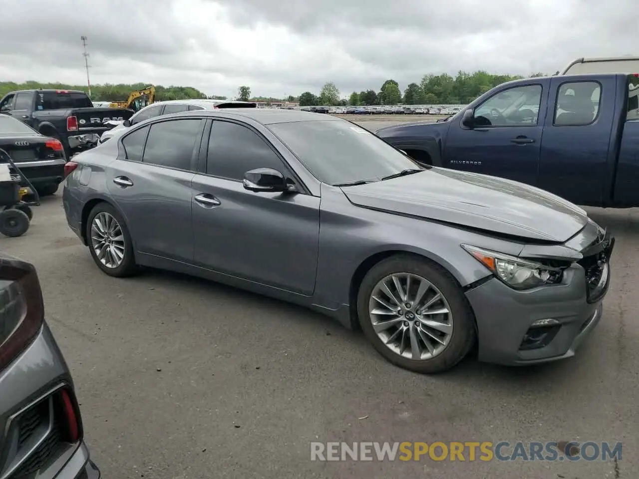 4 Photograph of a damaged car JN1EV7AR3KM551986 INFINITI Q50 2019
