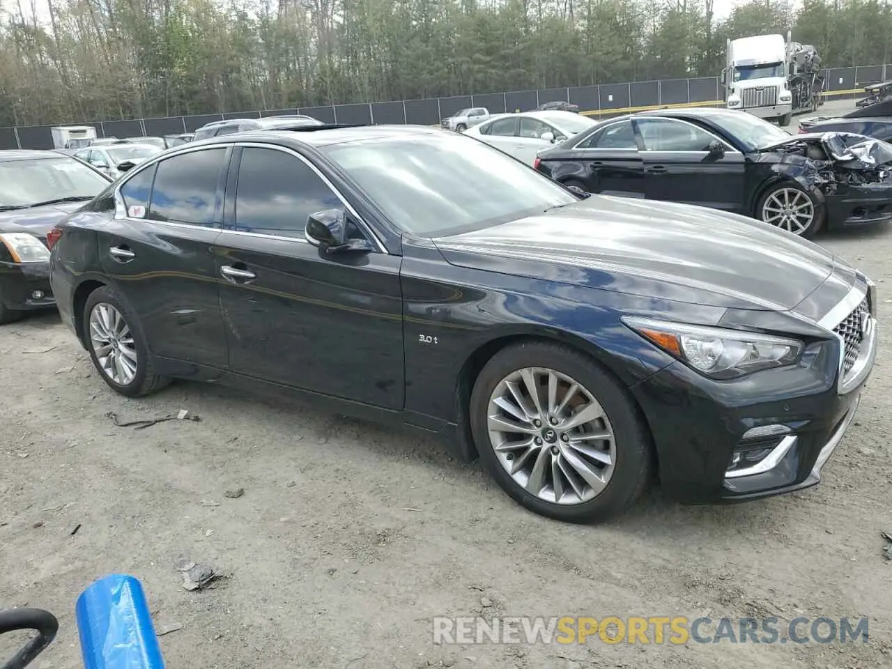 4 Photograph of a damaged car JN1EV7AR3KM556623 INFINITI Q50 2019