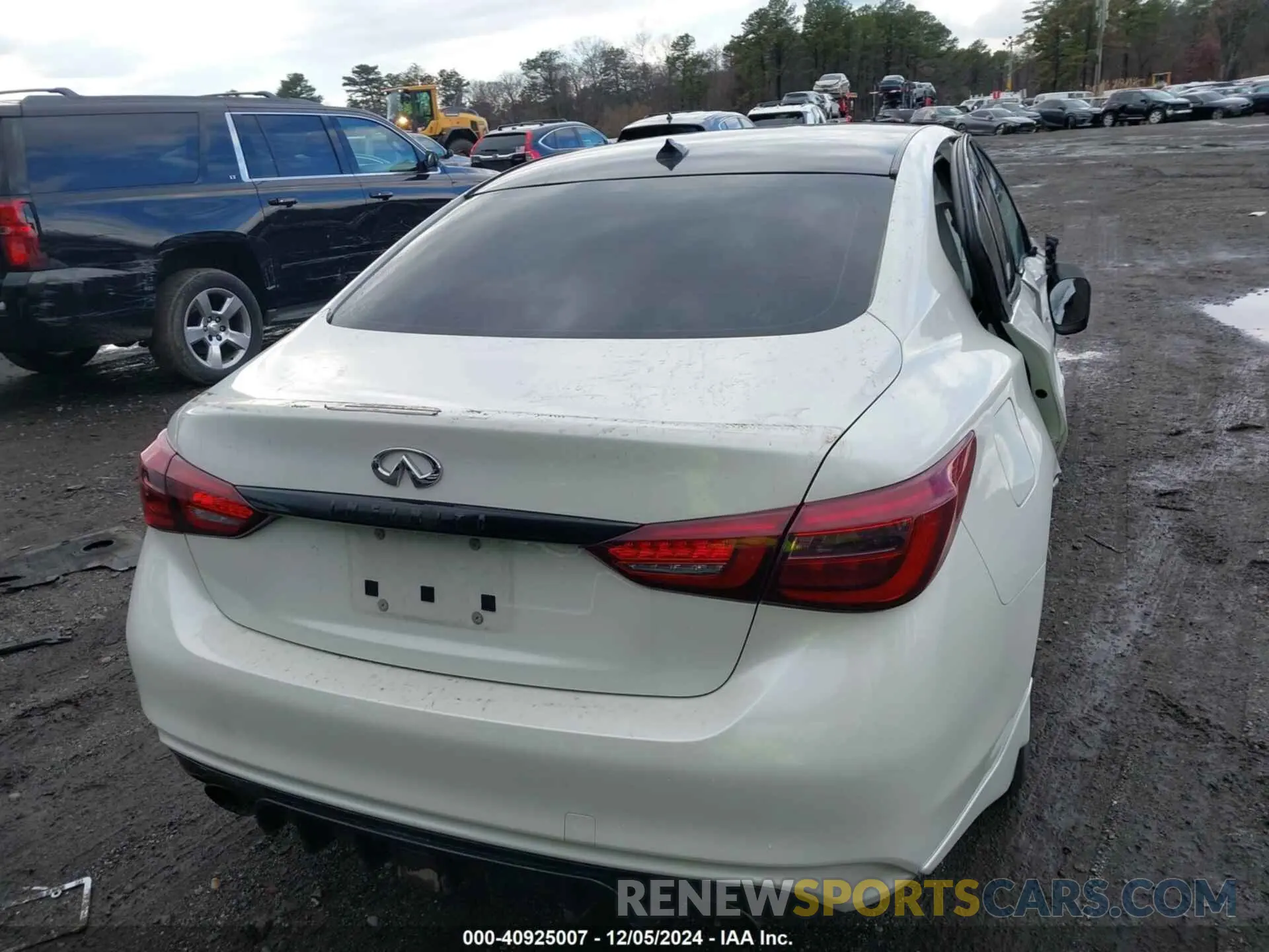 16 Photograph of a damaged car JN1EV7AR4KM550216 INFINITI Q50 2019