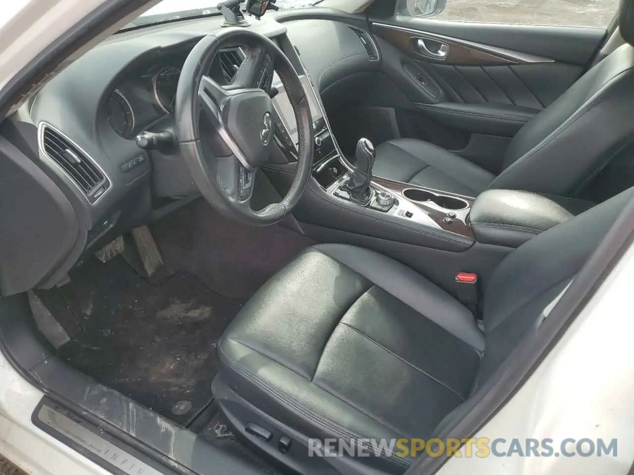 7 Photograph of a damaged car JN1EV7AR4KM553777 INFINITI Q50 2019