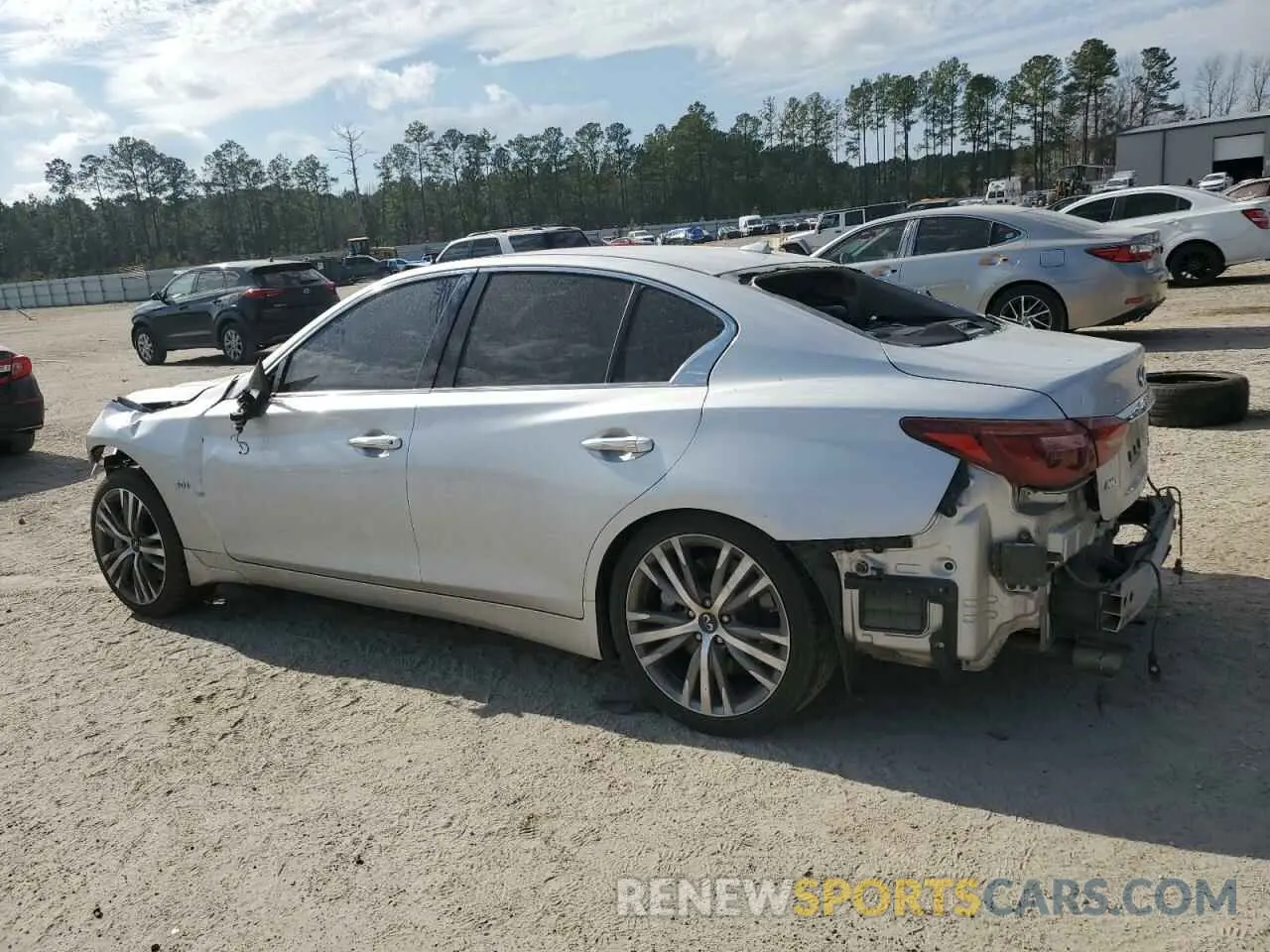 2 Photograph of a damaged car JN1EV7AR4KM555013 INFINITI Q50 2019