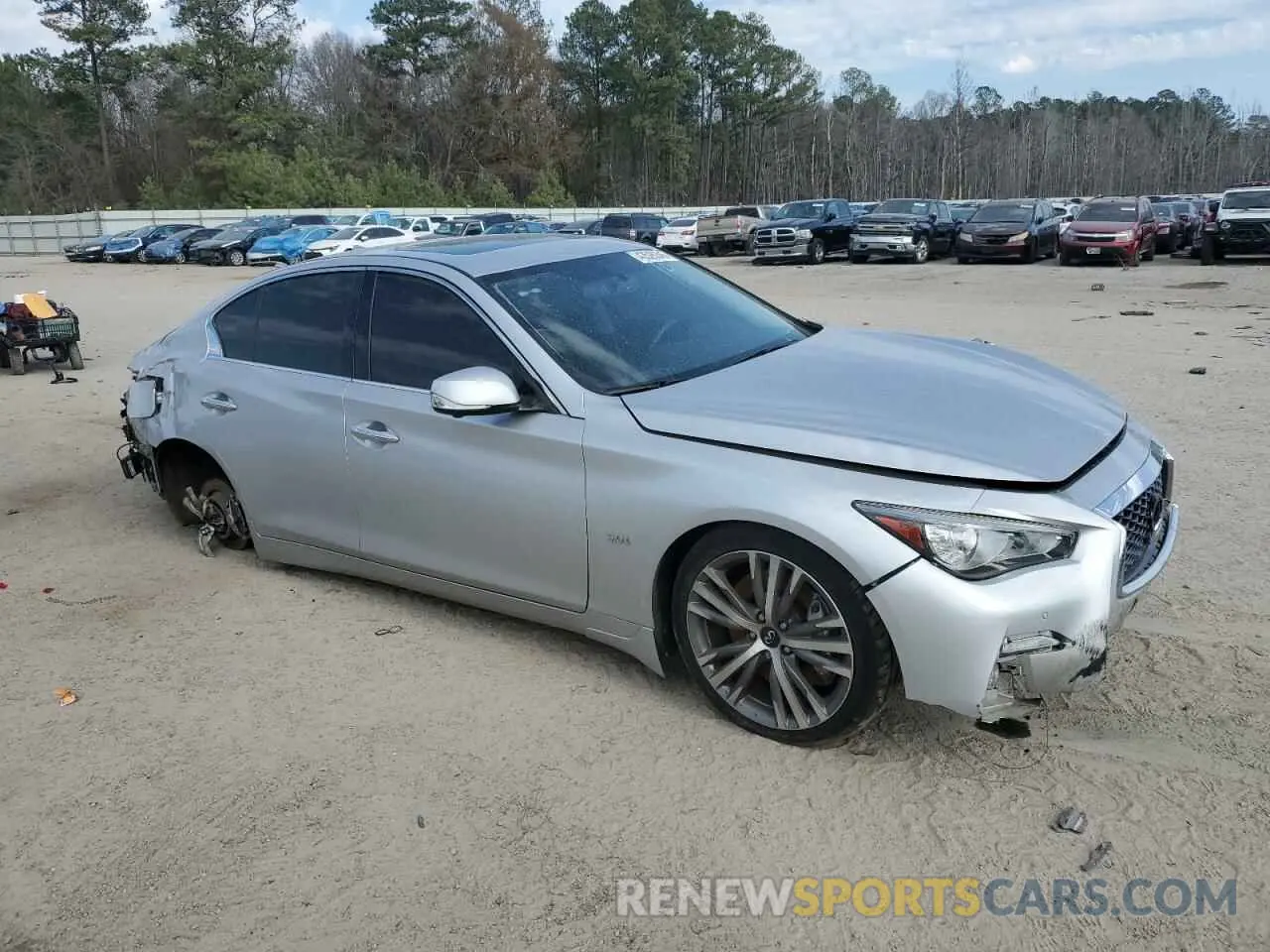 4 Photograph of a damaged car JN1EV7AR4KM555013 INFINITI Q50 2019